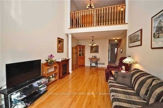 612 Caldwell Crescent, Milton, ON L9T 0H4 photo 5