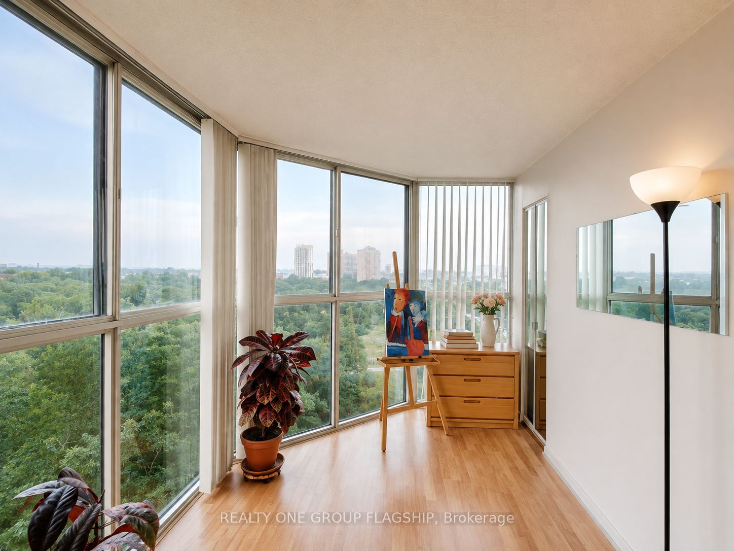 600 Rexdale Boulevard 802, Toronto, ON M9W 6T4 photo 2