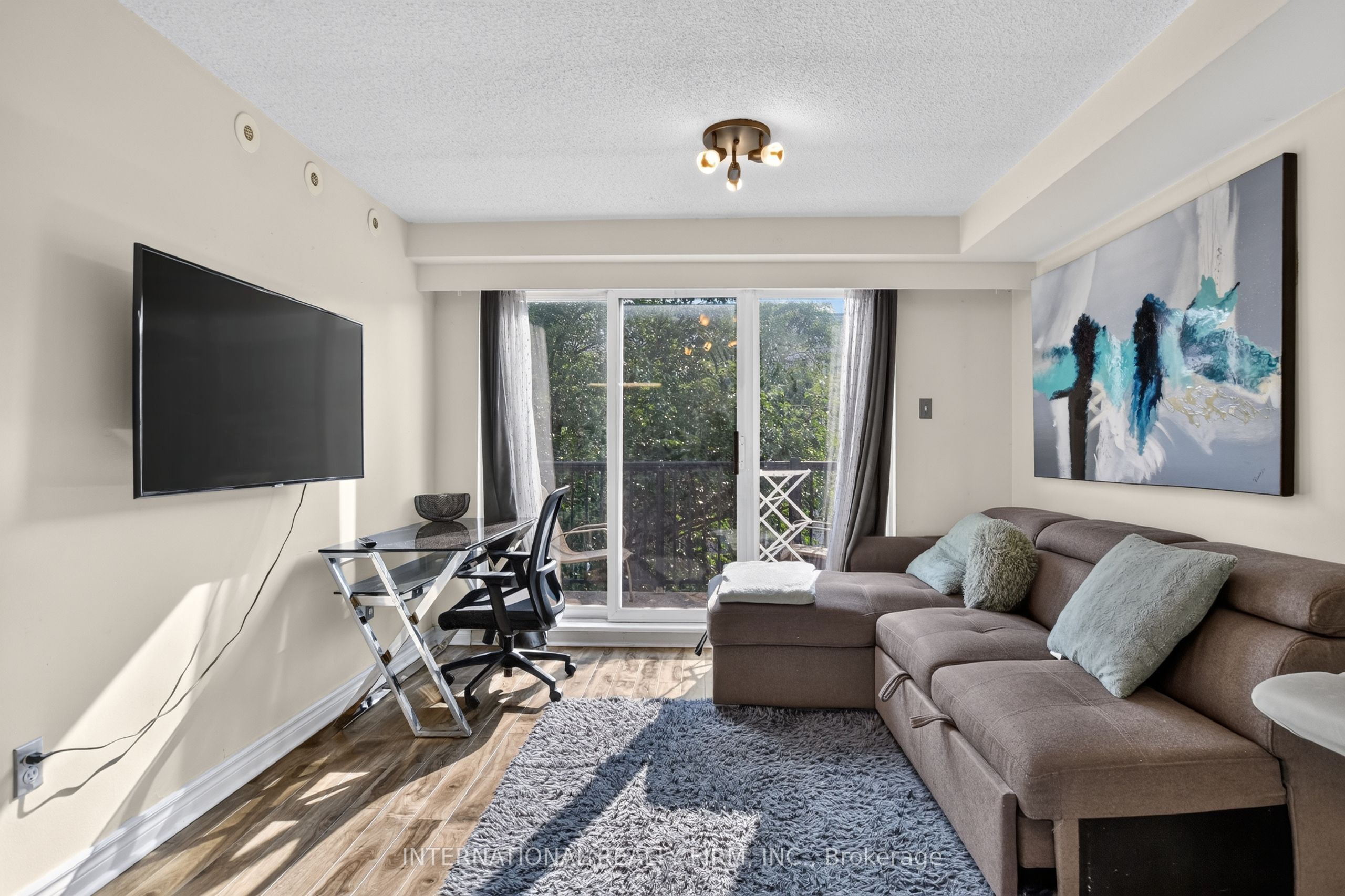 65 George Appleton Way 2076, Toronto, ON M3M 0A2 photo 3