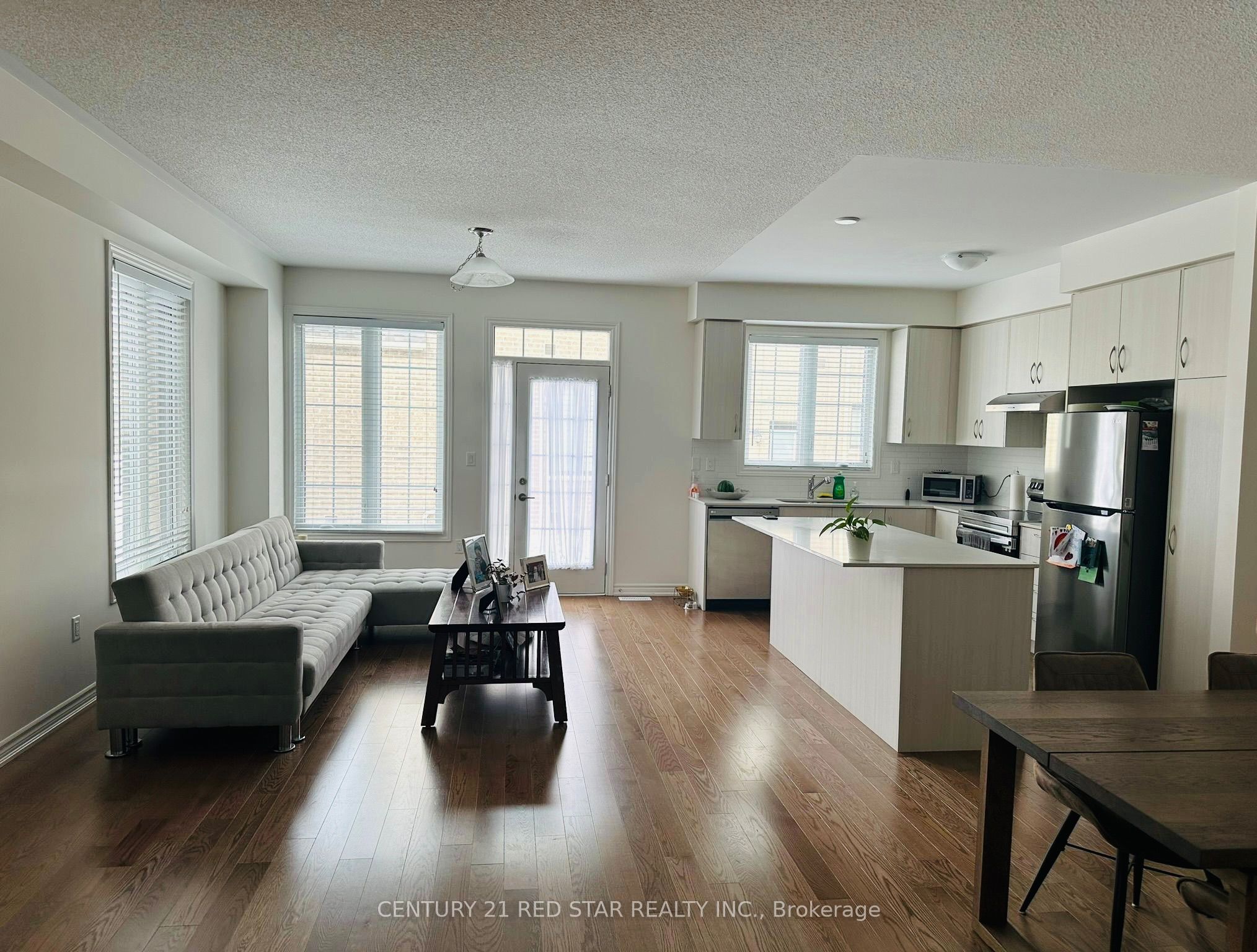 441 Bergamot Avenue, Milton, ON L9E 1T9 photo 3