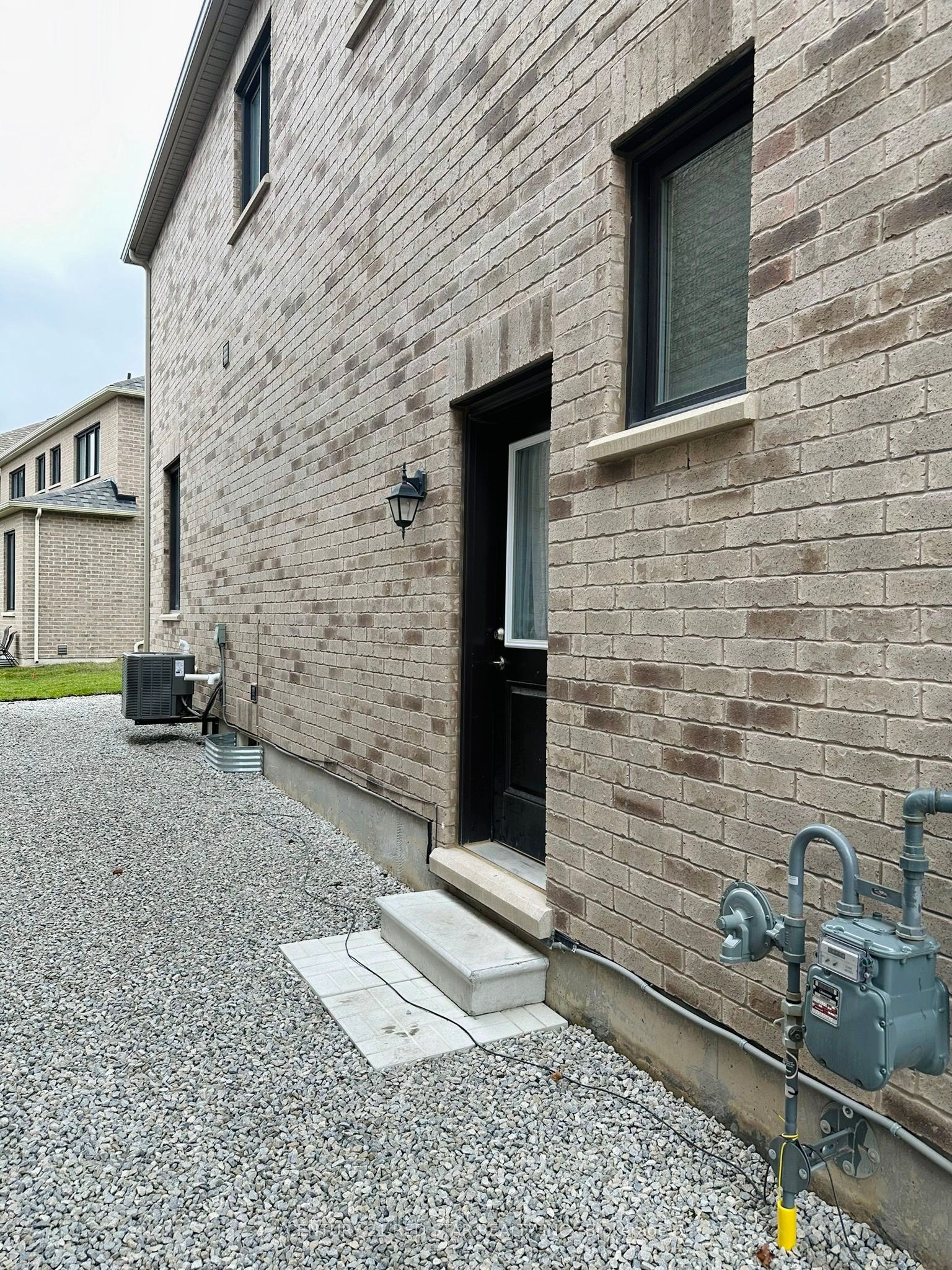 441 Bergamot Avenue, Milton, ON L9E 1T9 photo 4