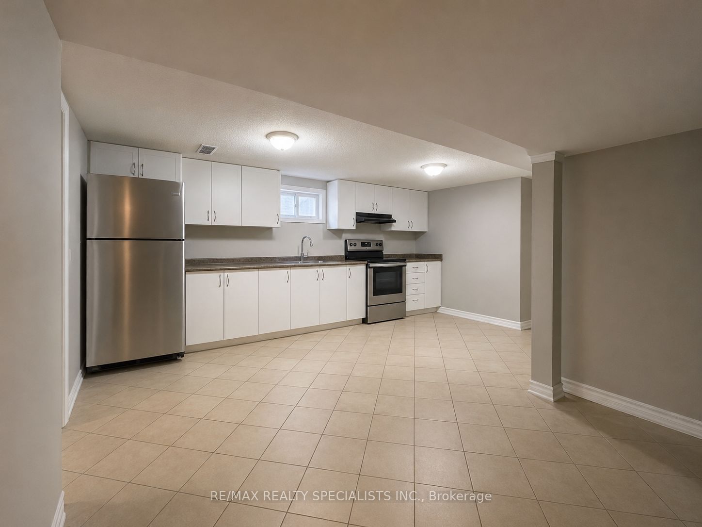 1763 Sandgate Crescent Lower, Mississauga, ON L5J 2E7 photo 4