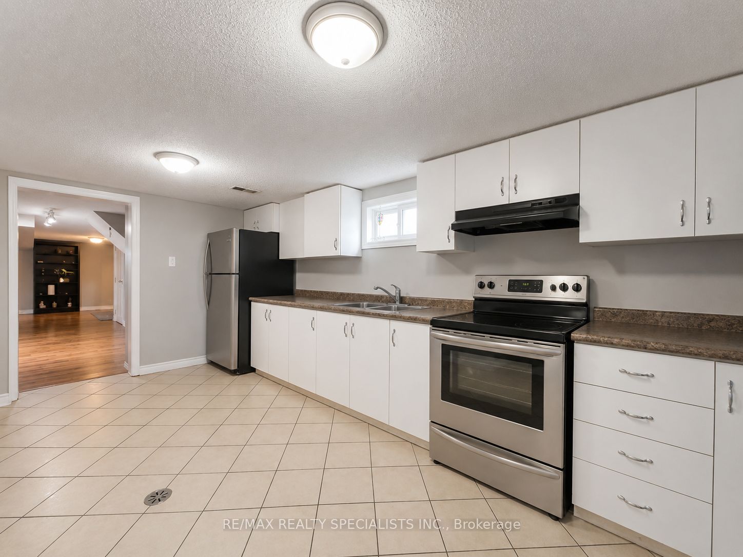 1763 Sandgate Crescent Lower, Mississauga, ON L5J 2E7 photo 5