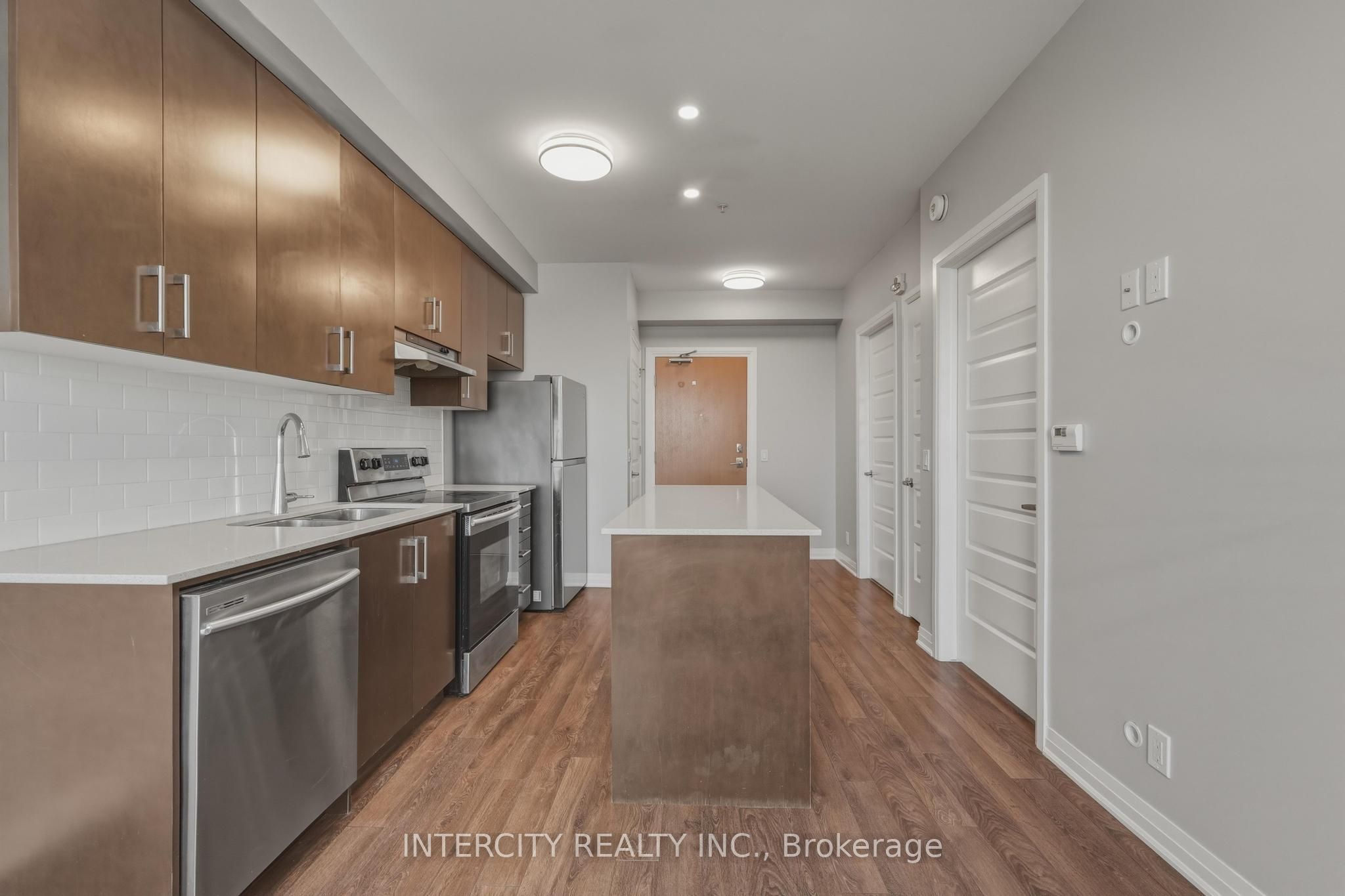 1105 Leger Way 504, Milton, ON L9E 1K7 photo 4