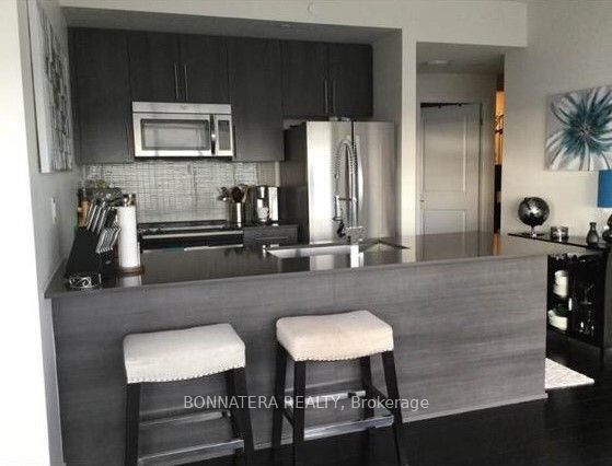 4011 Brickstone Mews 4307, Mississauga, ON L5B 0J7 photo 2