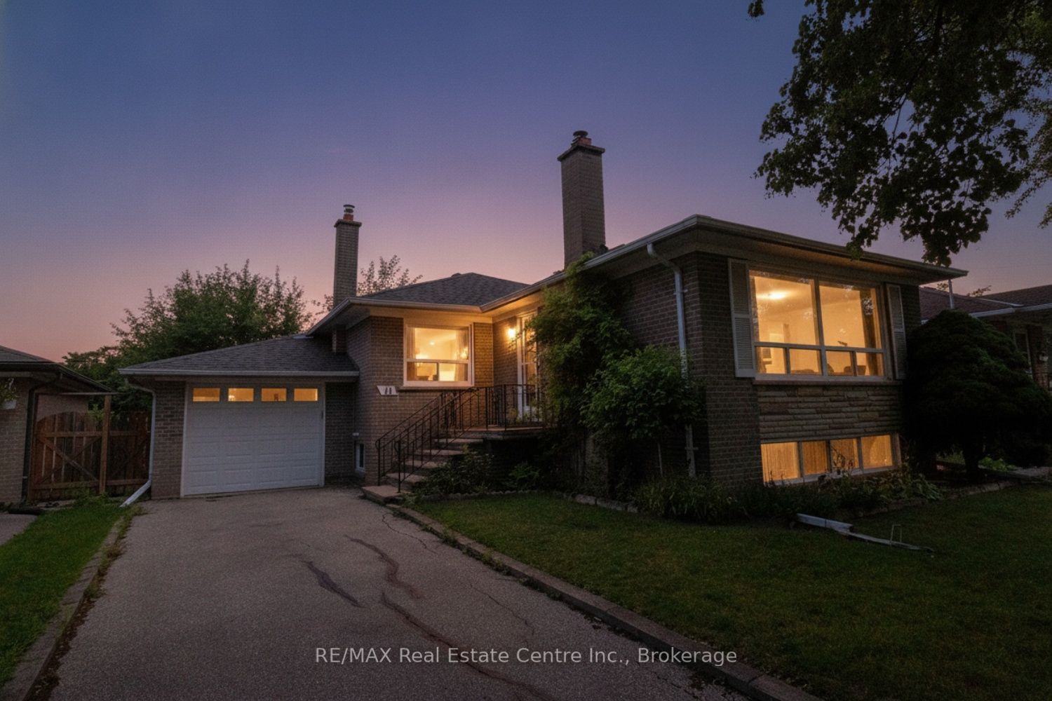 44 Beckwith Road, Toronto, ON M9C 3Y1 photo 4