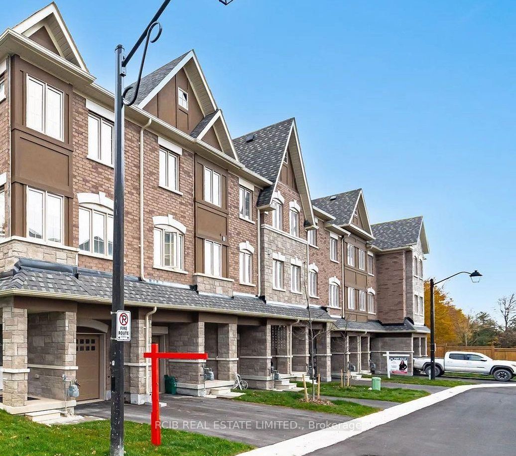 68 First Street 22, Orangeville, ON L9W 2H1