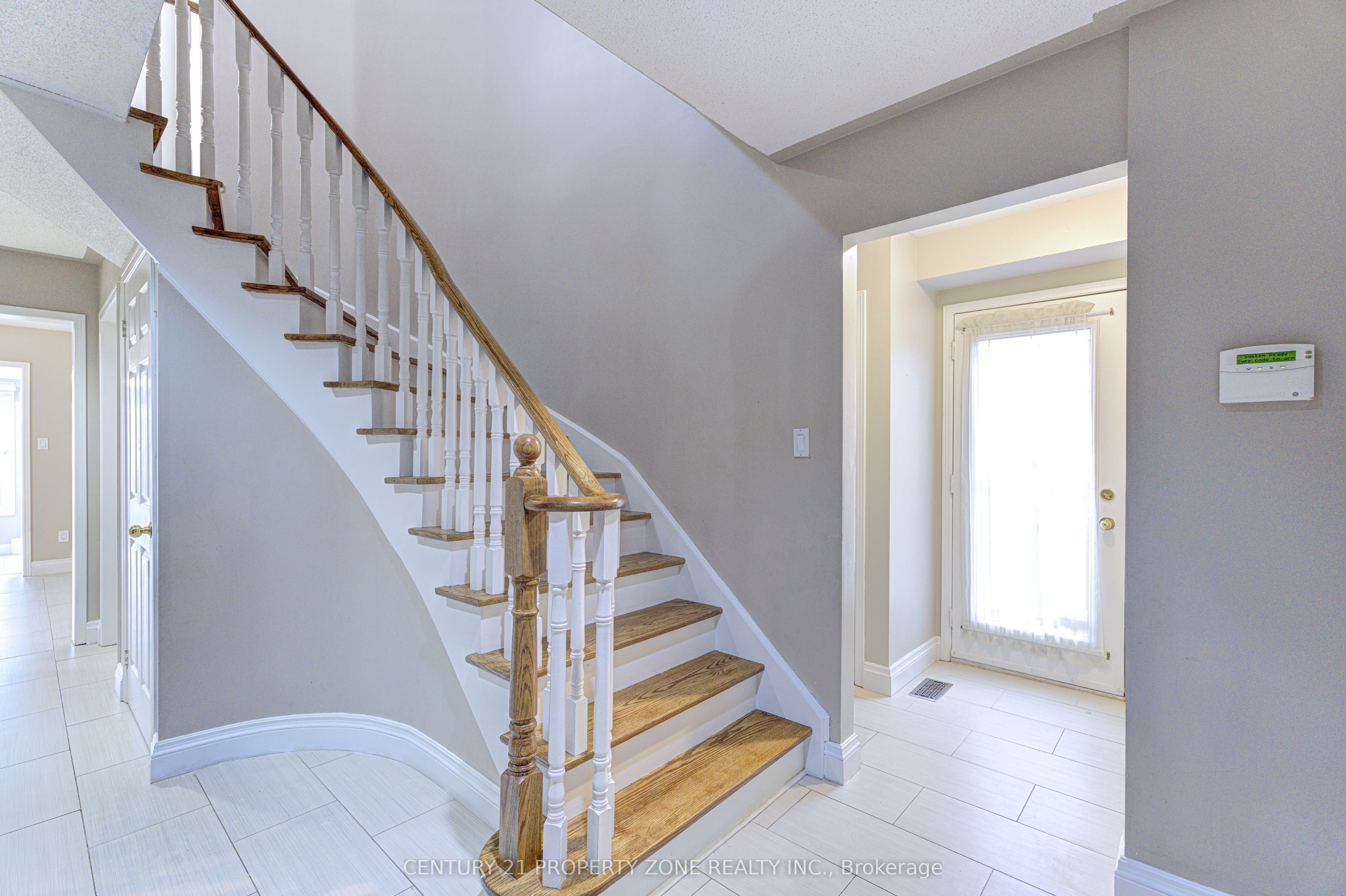 4 Compton Court, Caledon, ON L7E 1L4 photo 5