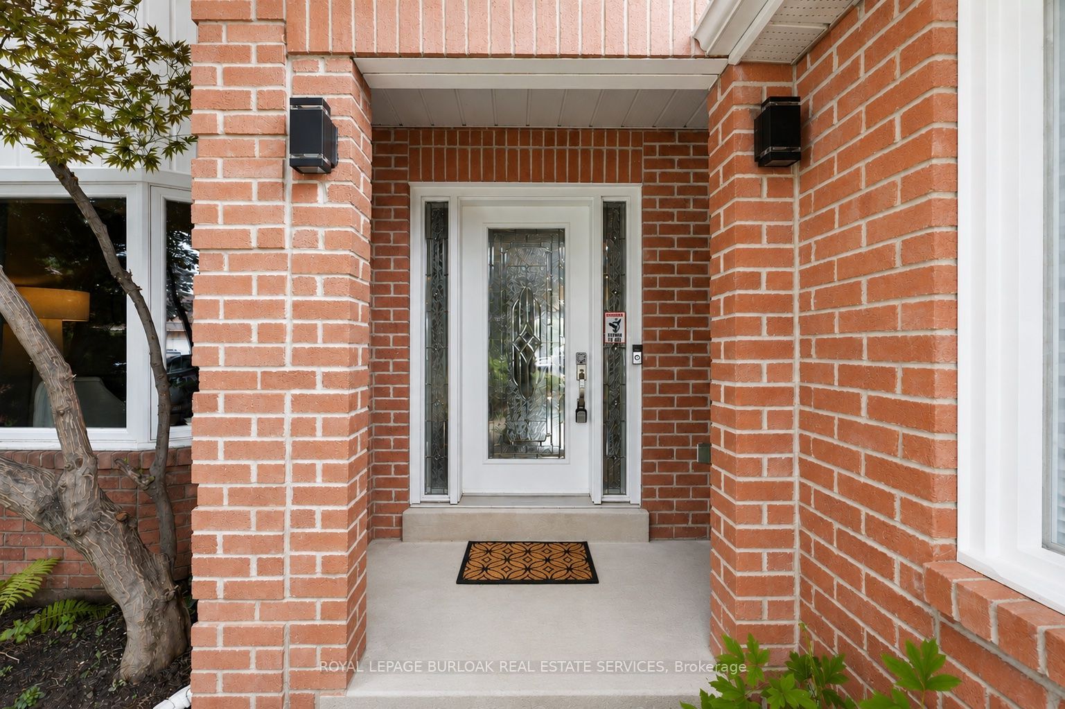 419 Parklane Road, Oakville, ON L6H 4J6 photo 2