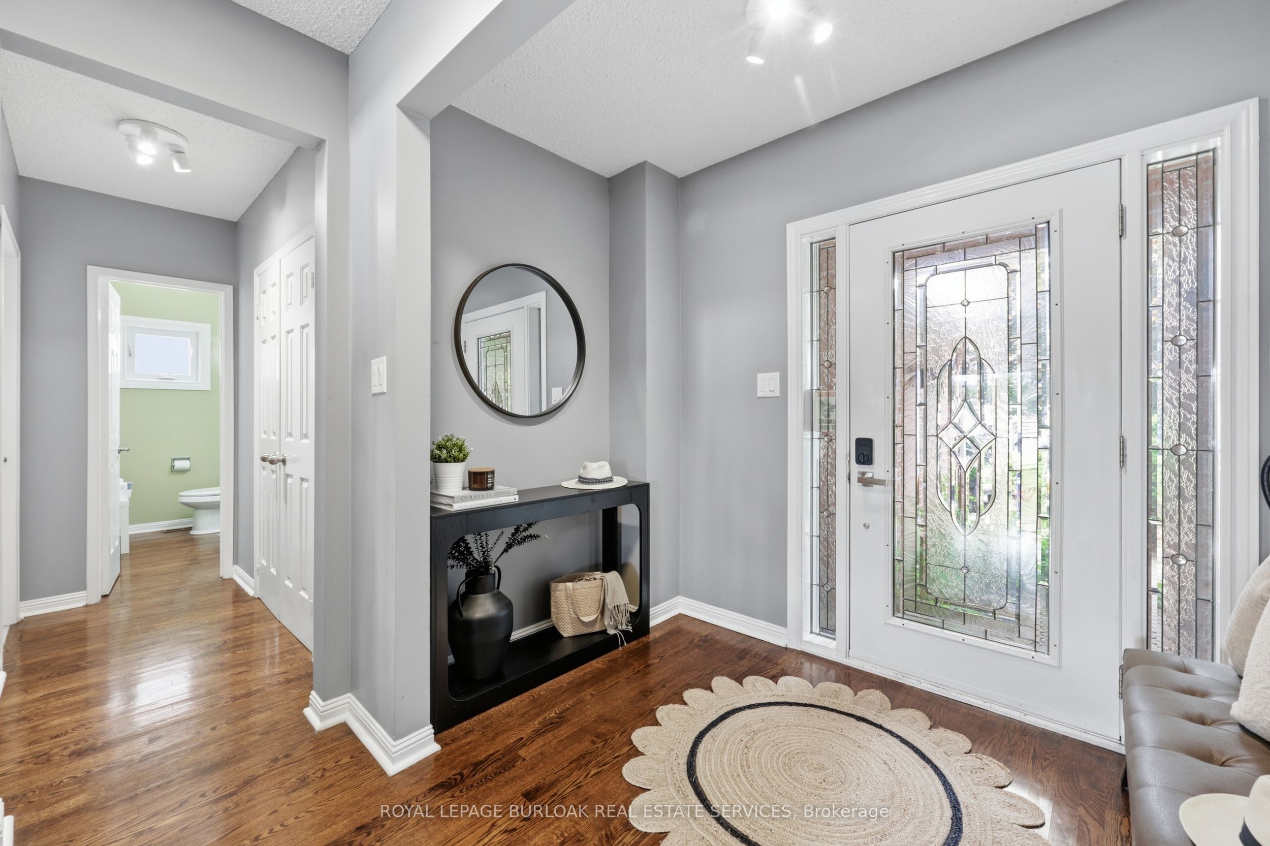 419 Parklane Road, Oakville, ON L6H 4J6 photo 4