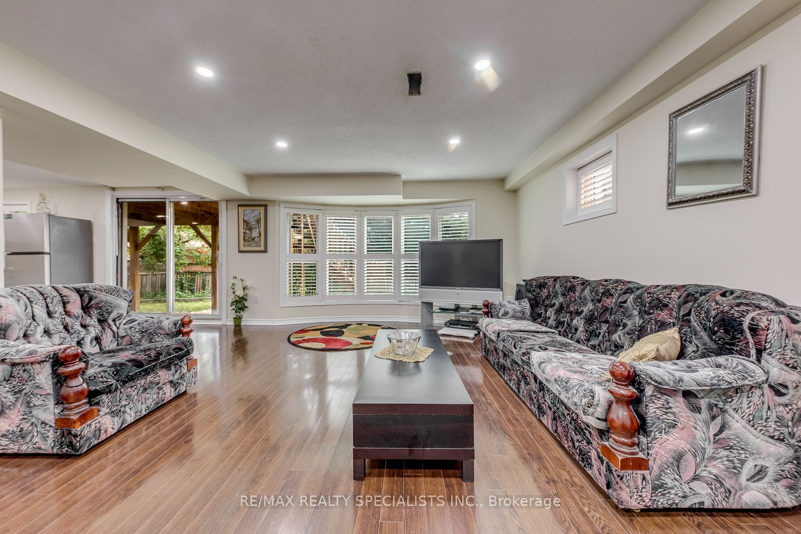 5486 Landsborough Avenue, Mississauga, ON L5R 3X1 photo 5