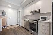 130 Canon Jackson Drive 206, Toronto, ON M6M 0B7 photo 4