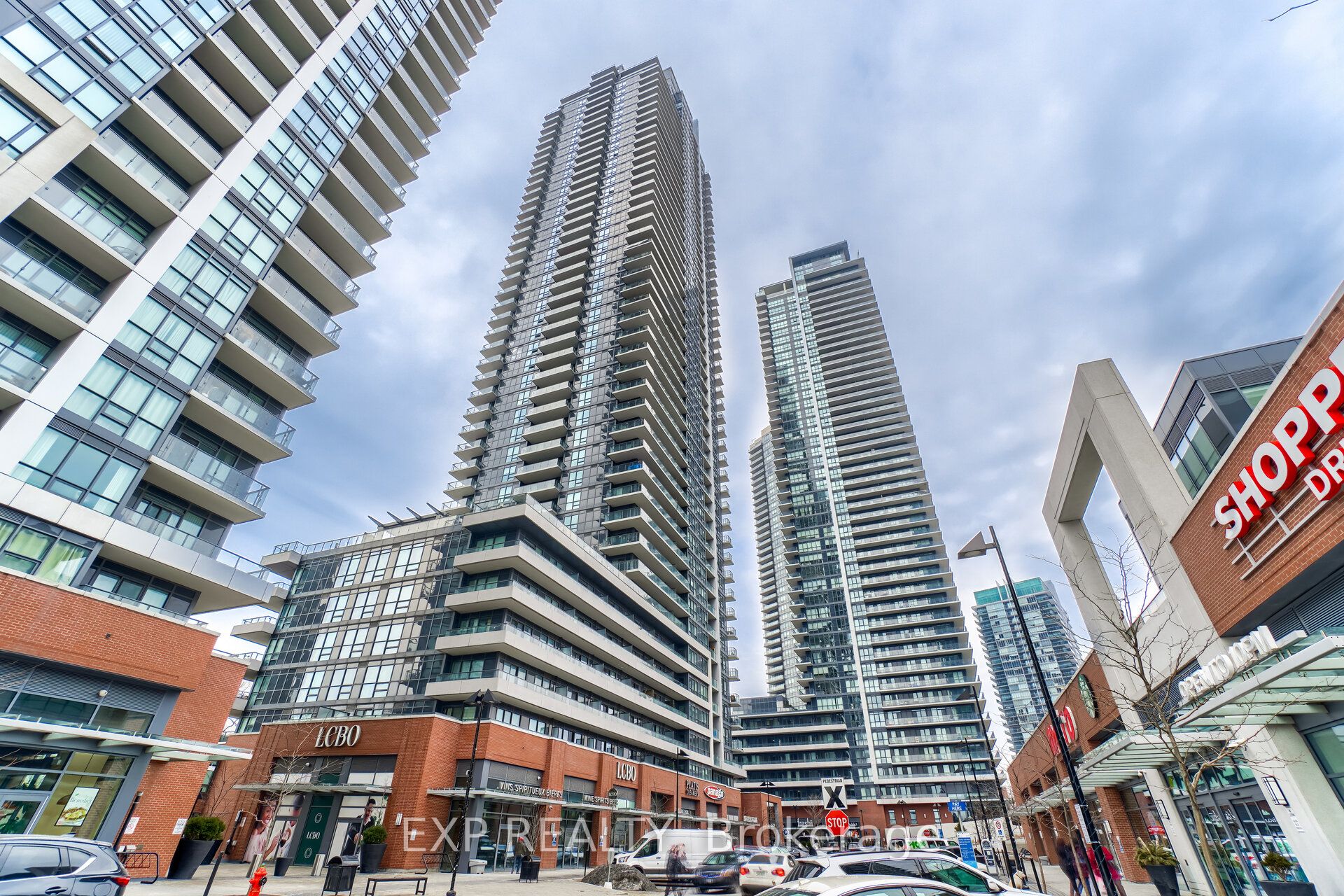 2220 Lakeshore Boulevard W 3503, Toronto, ON M8V 0C1 photo 3