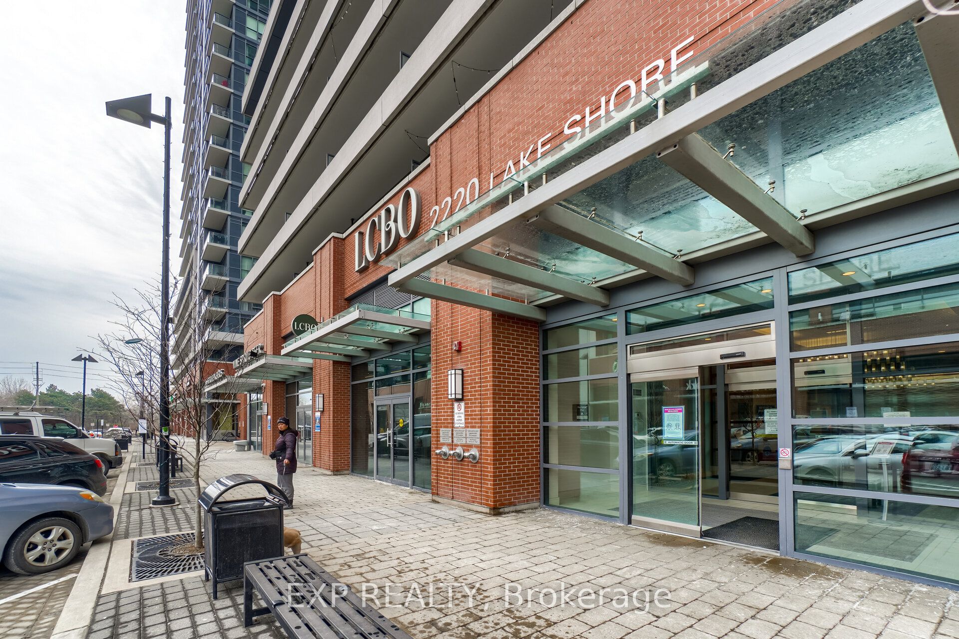 2220 Lakeshore Boulevard W 3503, Toronto, ON M8V 0C1 photo 4