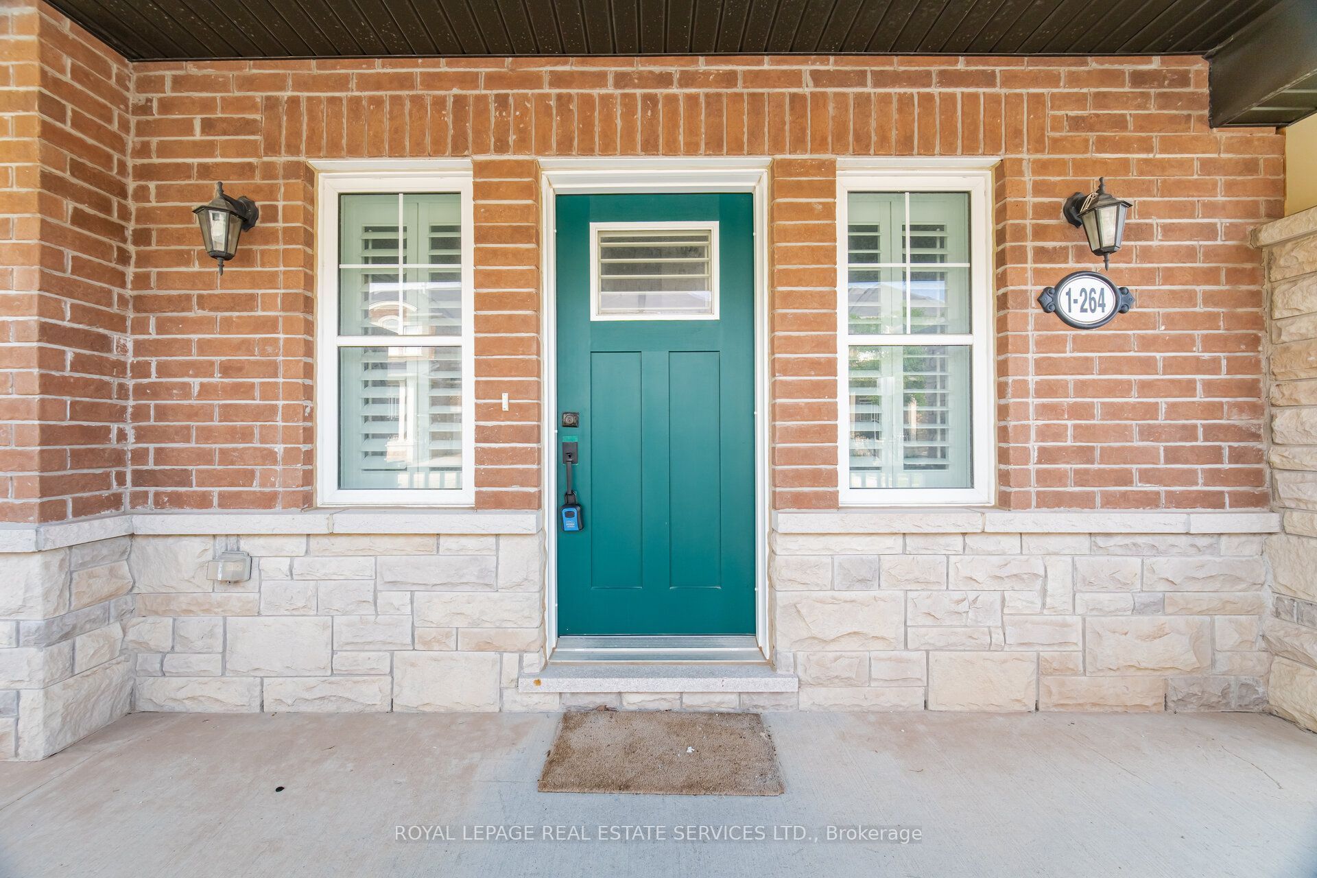 264 Sarah Cline Drive 1, Oakville, ON L6M 0V4 photo 4