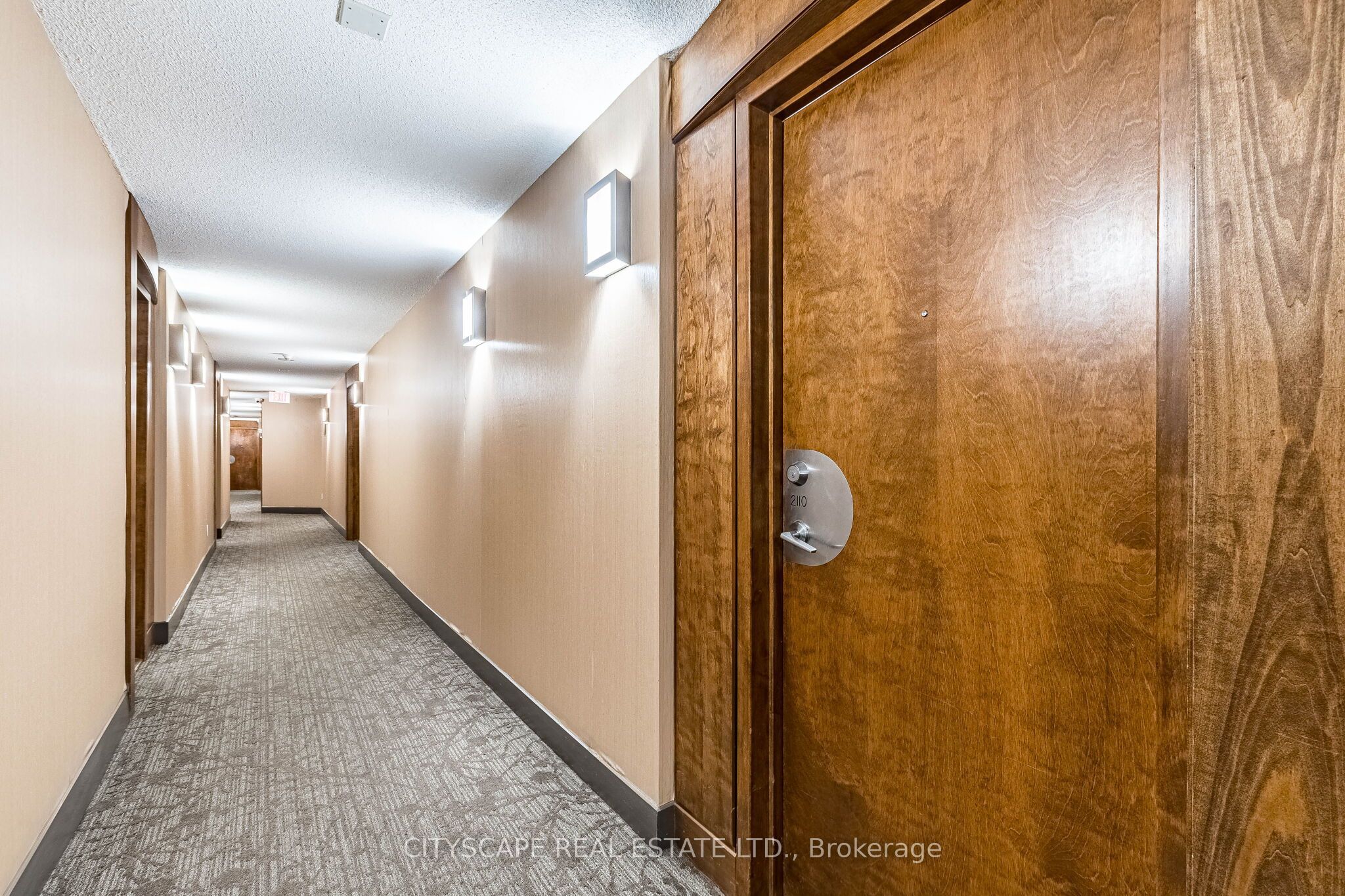 3880 Duke of York Boulevard 2110, Mississauga, ON L5B 4M7 photo 4
