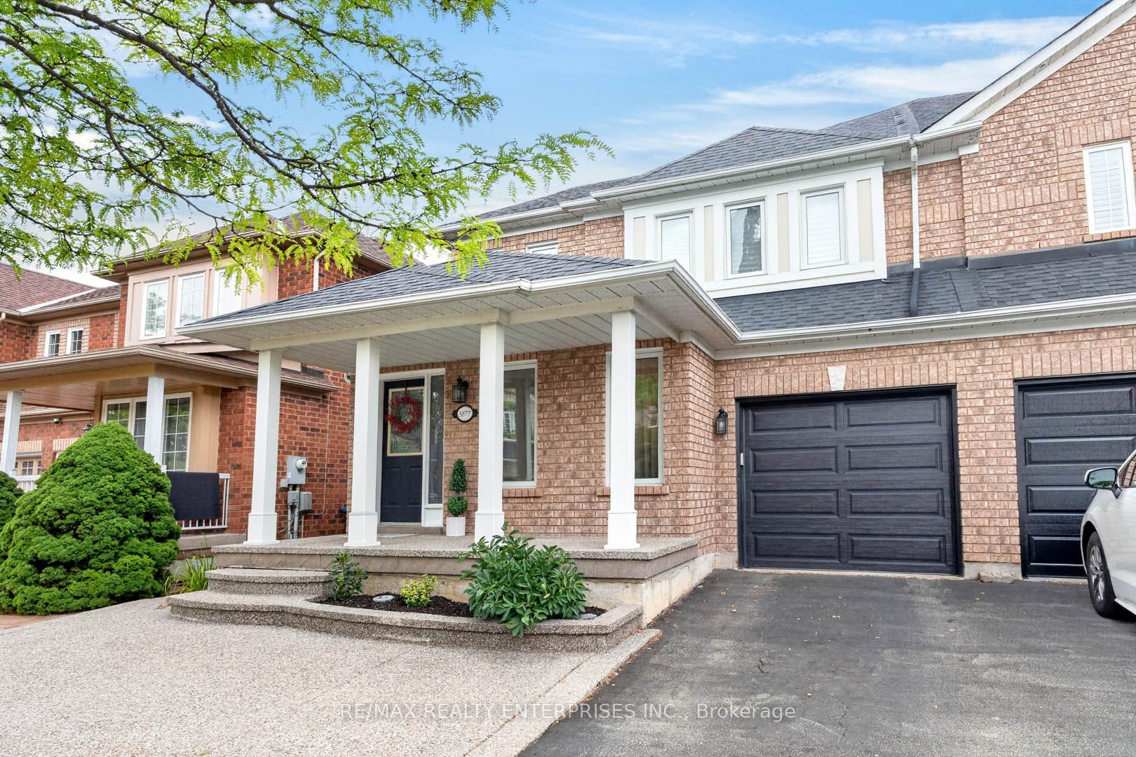 3877 Barley Trail, Mississauga, ON L5M 6N2 photo 2