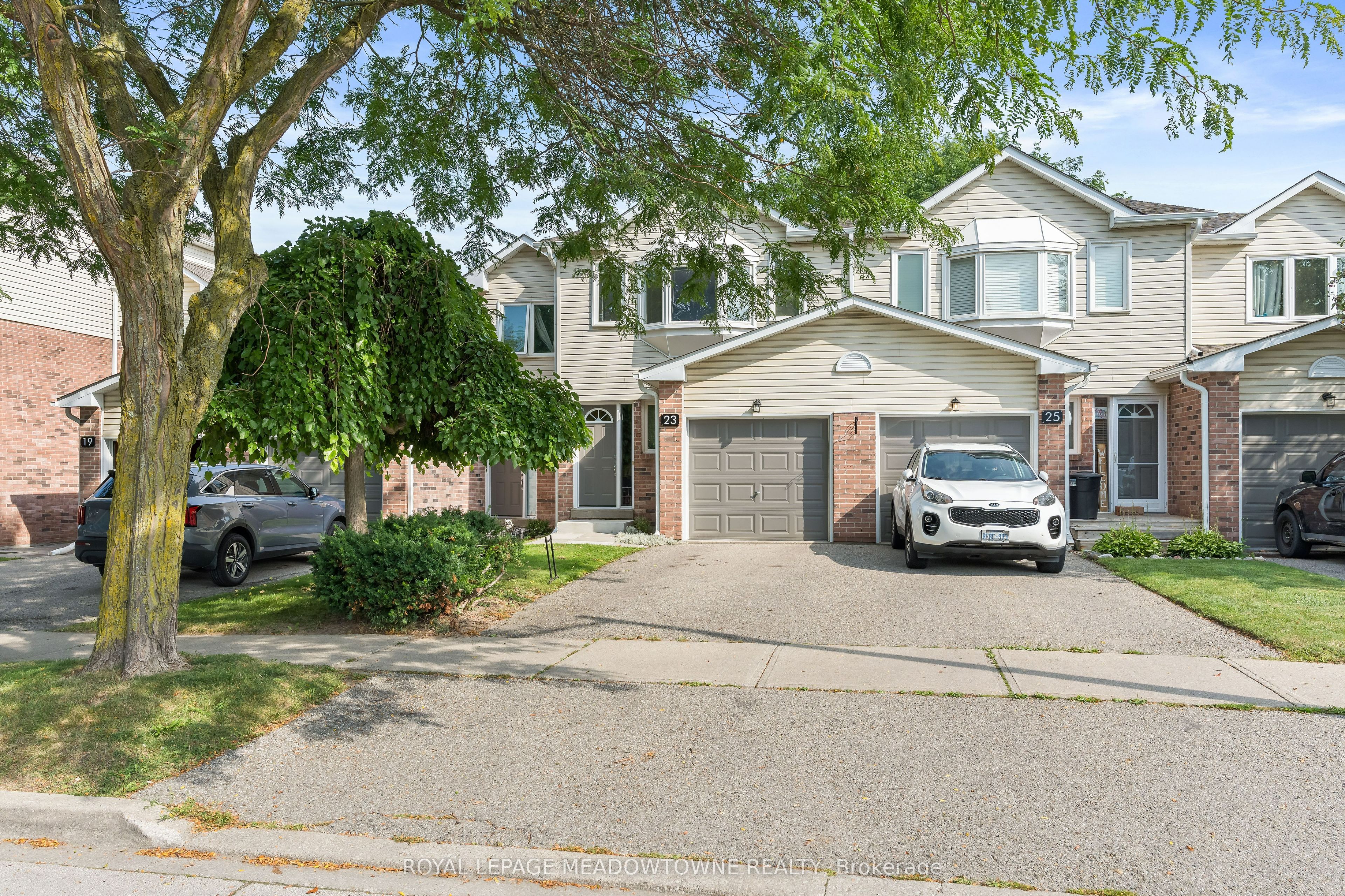 23 Stewart Maclaren Road, Halton Hills, ON L7G 5L8