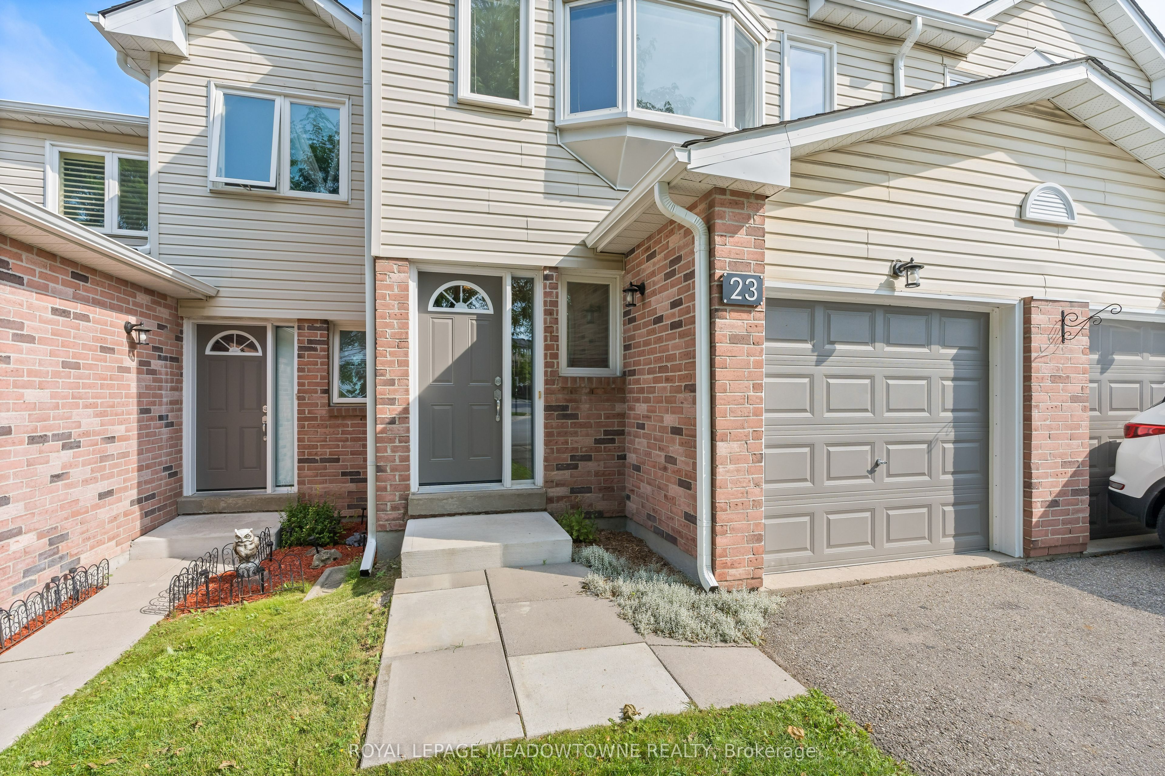 23 Stewart Maclaren Road, Halton Hills, ON L7G 5L8 photo 4
