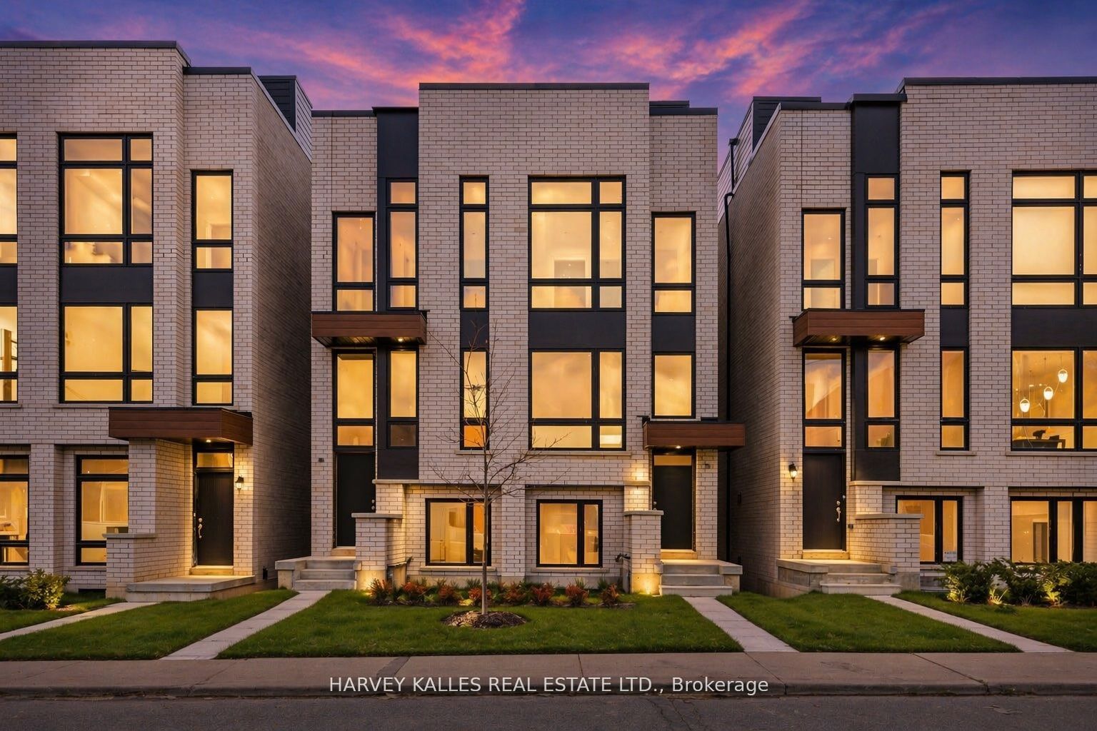 9 Innes Avenue, Toronto, ON M6E 0B2