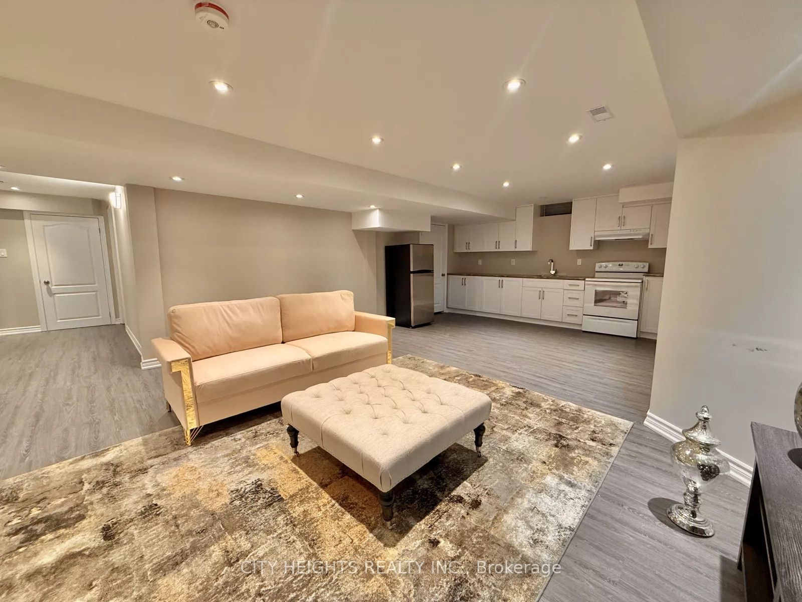 3265 Topeka Drive Basement, Mississauga, ON L5M 7V1 photo 4