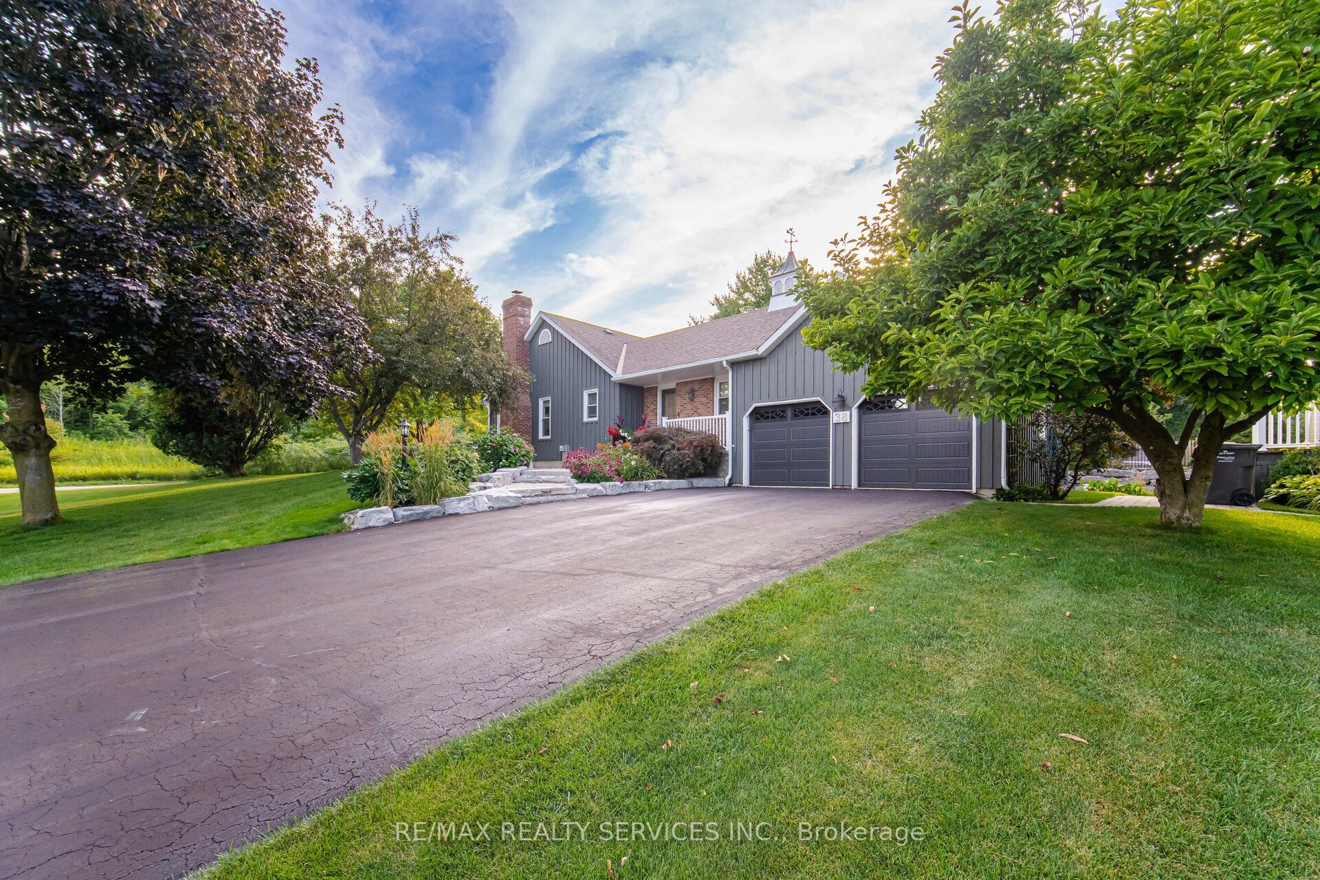 38 West Village Drive, Caledon, ON L7C 1H3 photo 4