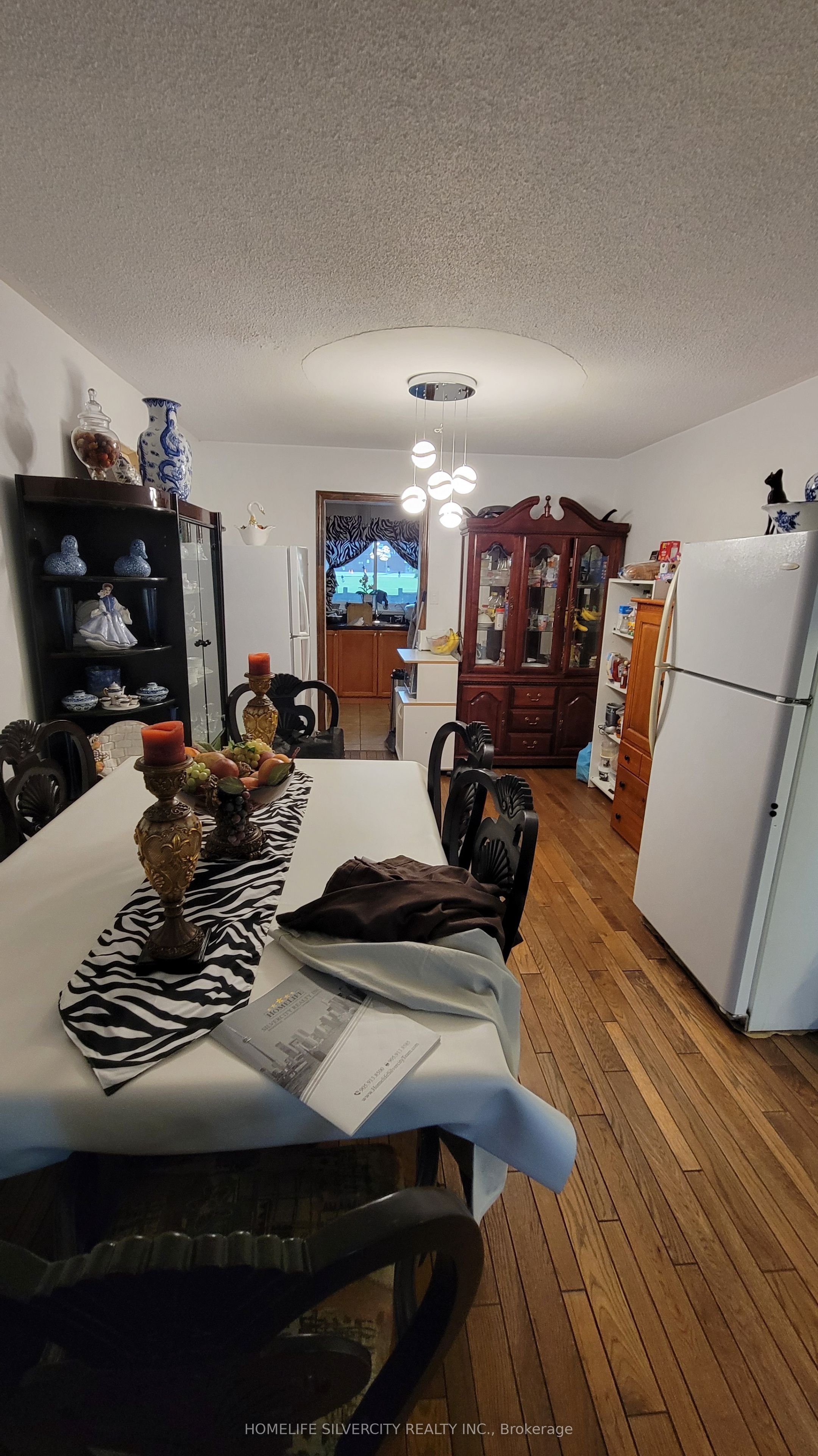 900 Central Park Drive 36, Brampton, ON L6S 3J6 photo 2