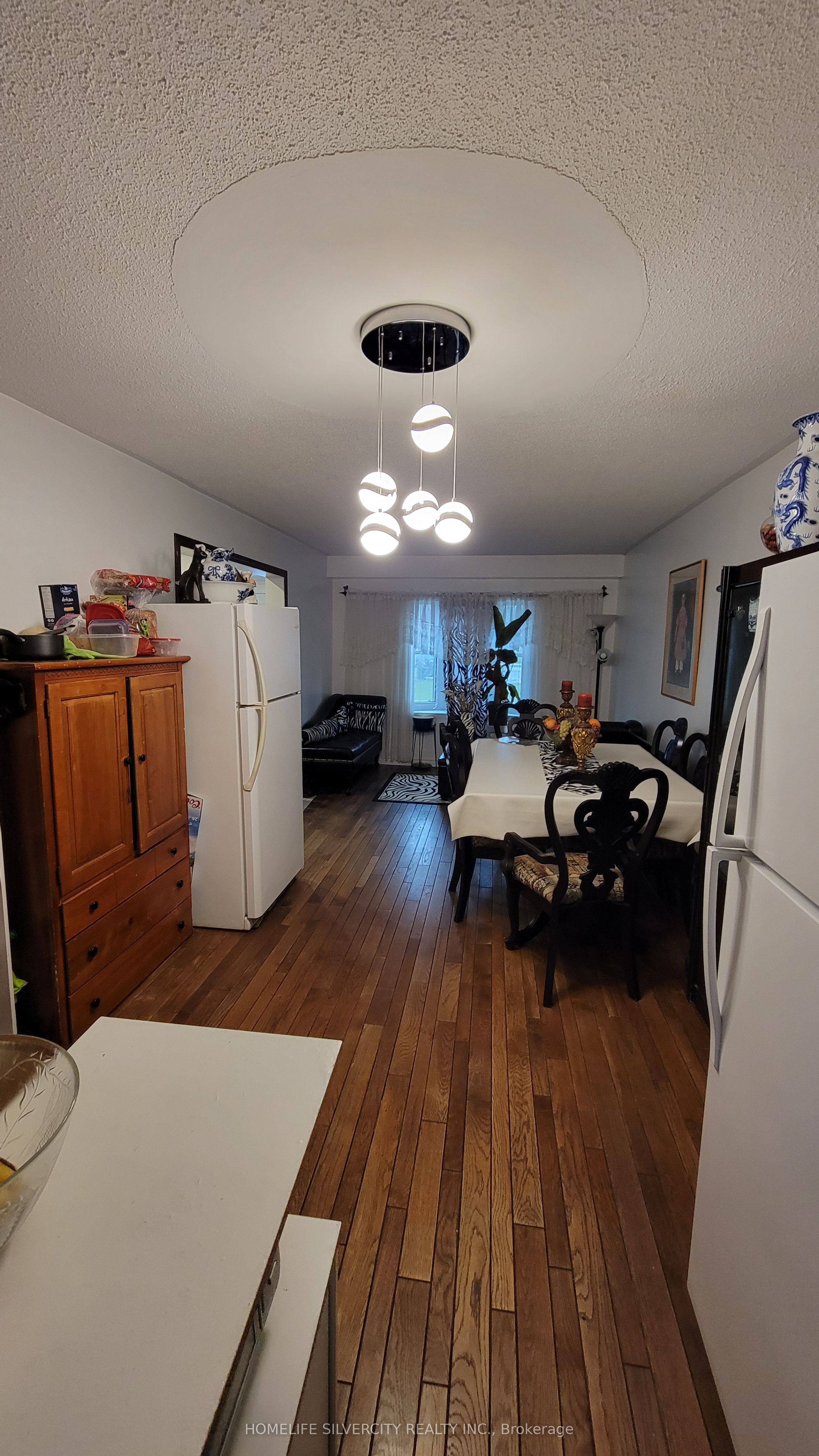 900 Central Park Drive 36, Brampton, ON L6S 3J6 photo 3