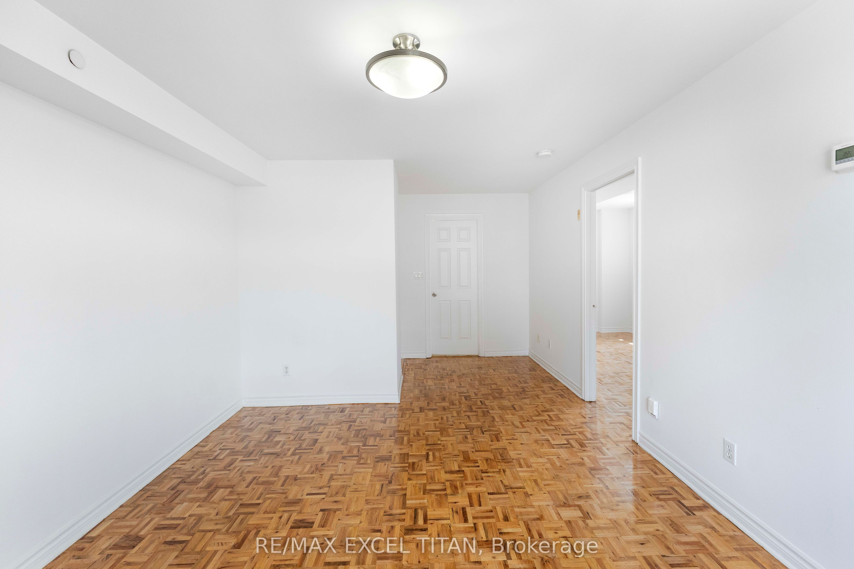 1407 Dupont Street 506, Toronto, ON M6H 2B1 photo 5