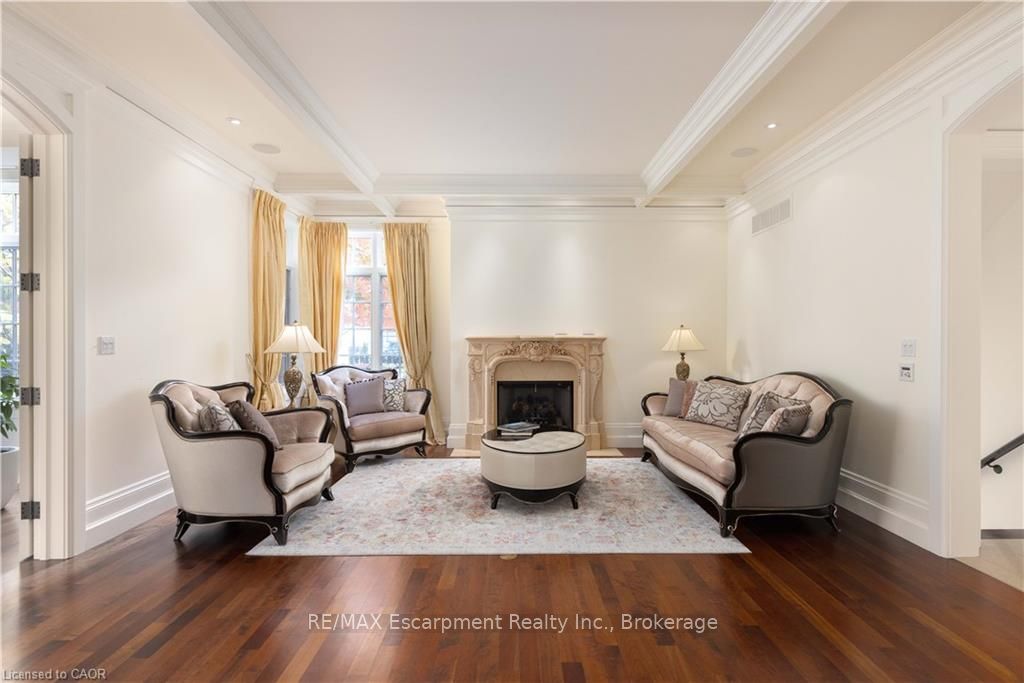 1081 Argyle Drive, Oakville, ON L6J 1A9 photo 5