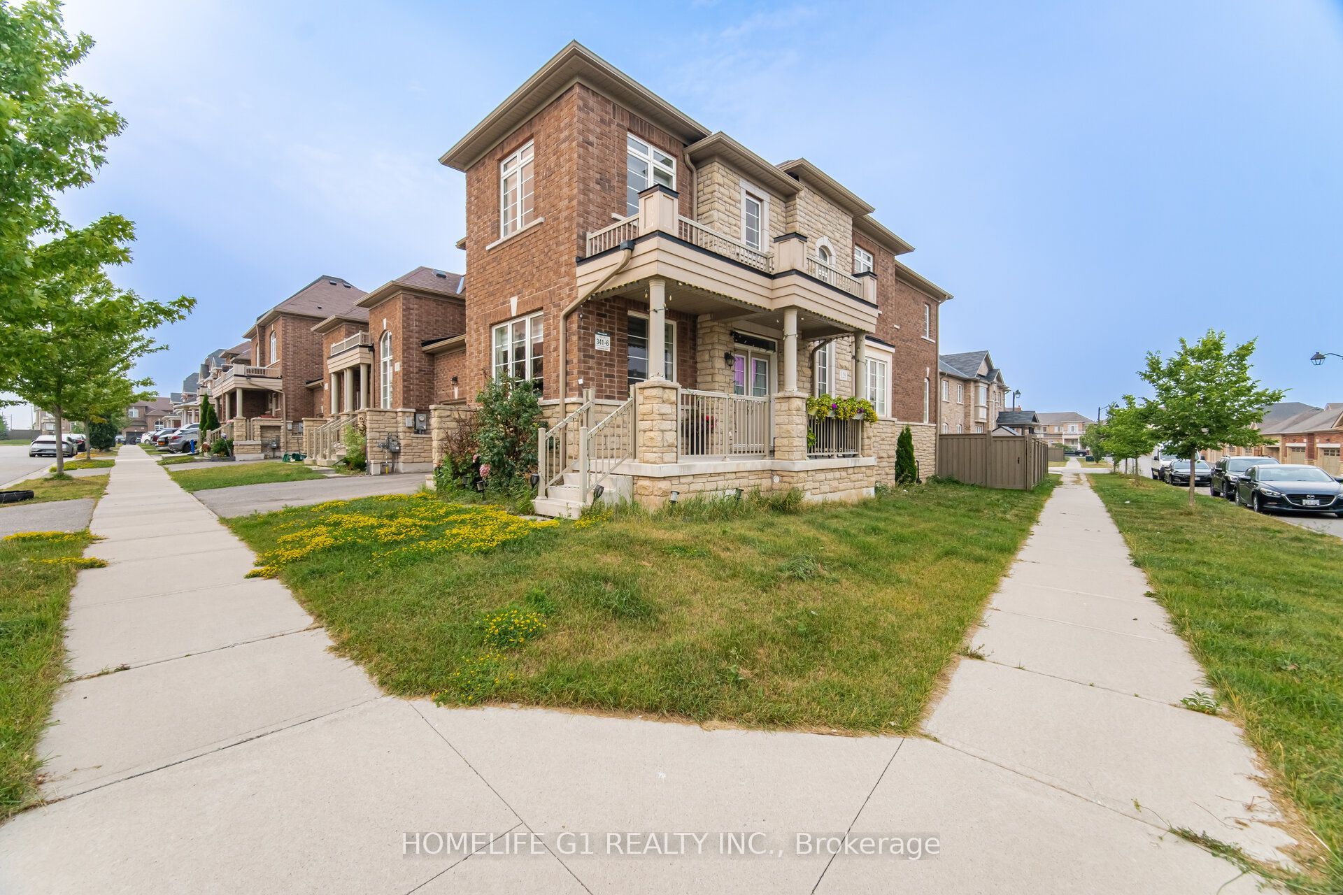 129 Holbrook Court, Milton, ON L9E 1J2 photo 2