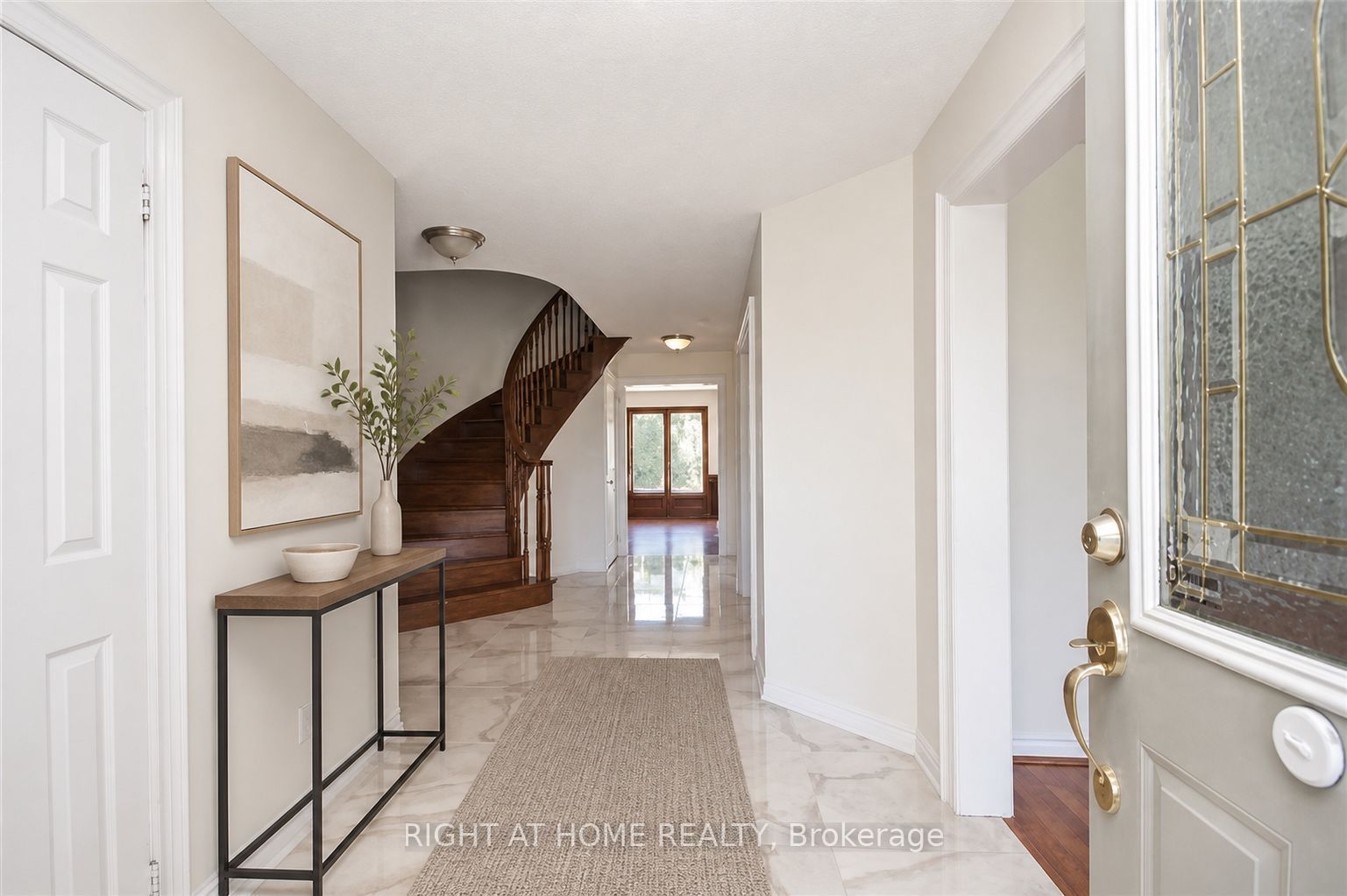 1466 Bayshire Drive, Oakville, ON L6H 6E7 photo 2