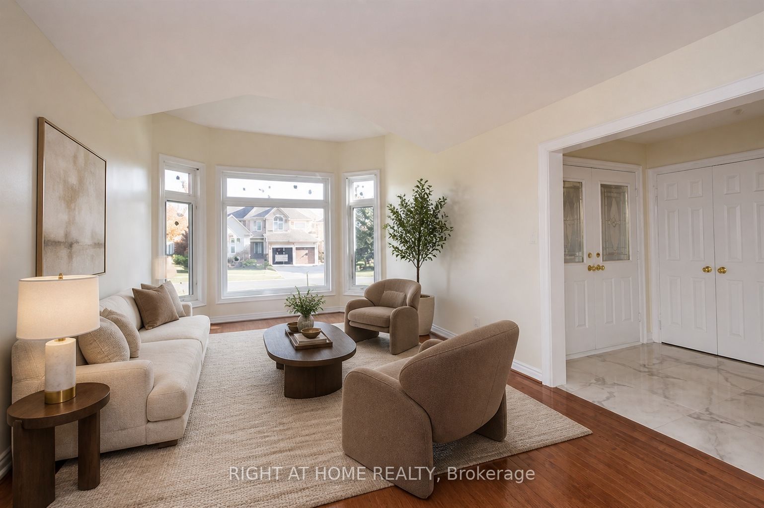 1466 Bayshire Drive, Oakville, ON L6H 6E7 photo 4