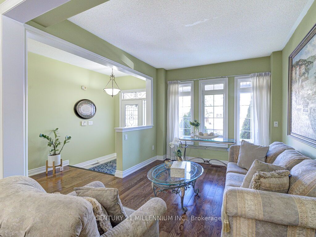 34 Lexington Road, Brampton, ON L6P 2B6 photo 4