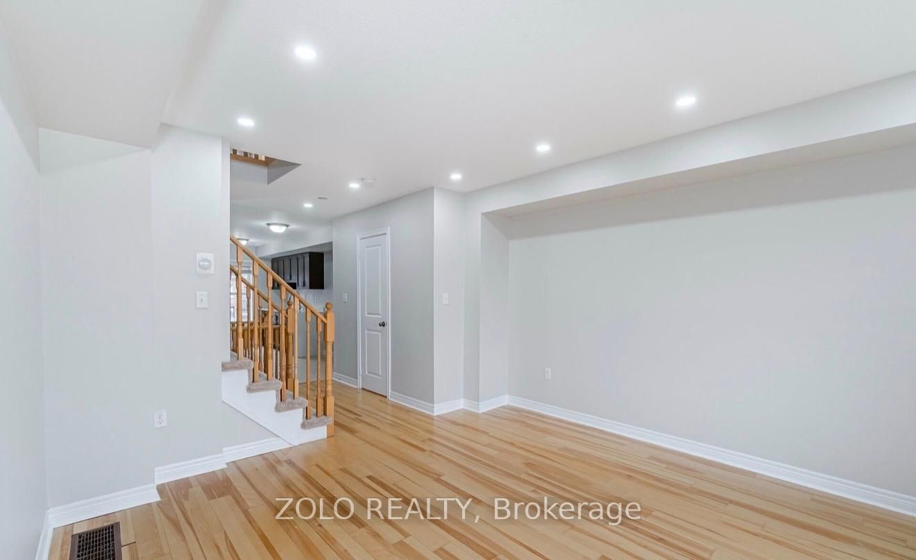 4 Soldier Street, Brampton, ON L7A 4B6 photo 5