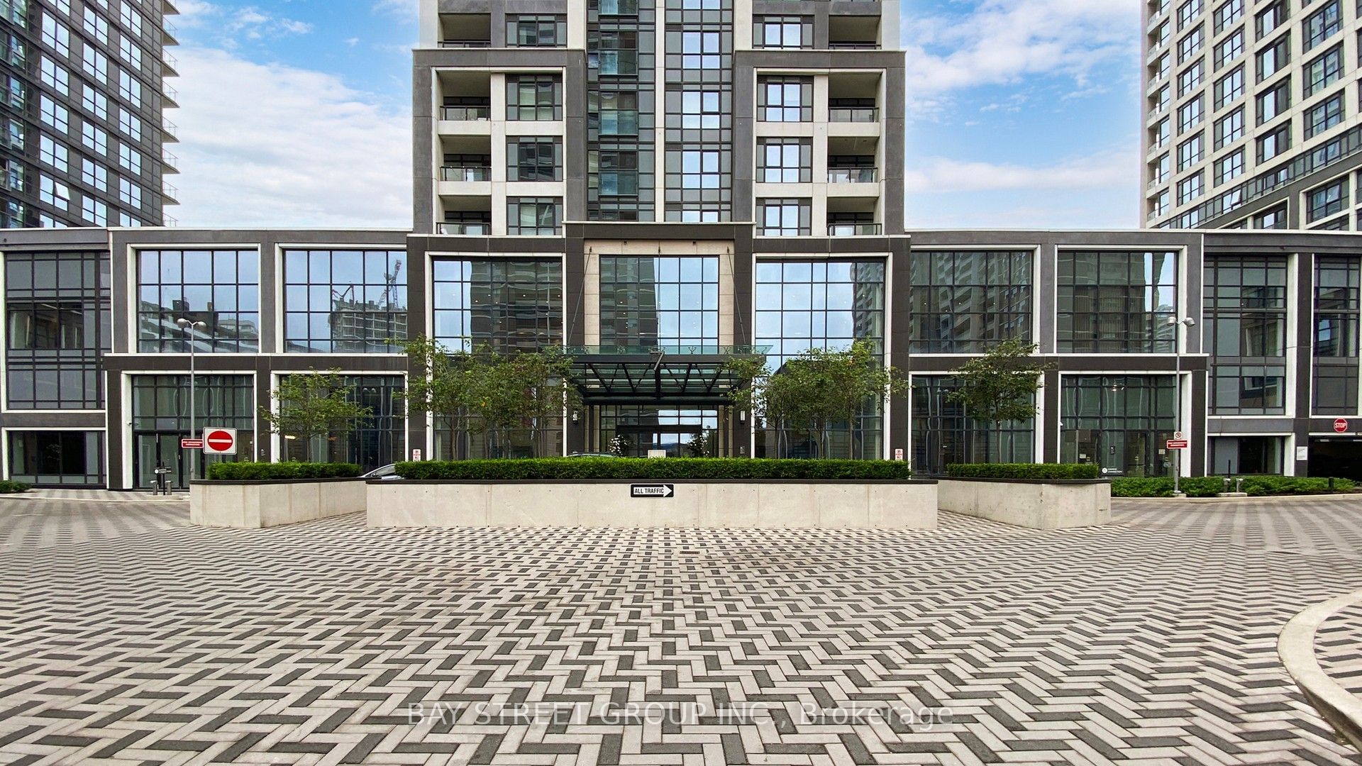 5 Mabelle Avenue 4032, Toronto, ON M9A 0C8 photo 4
