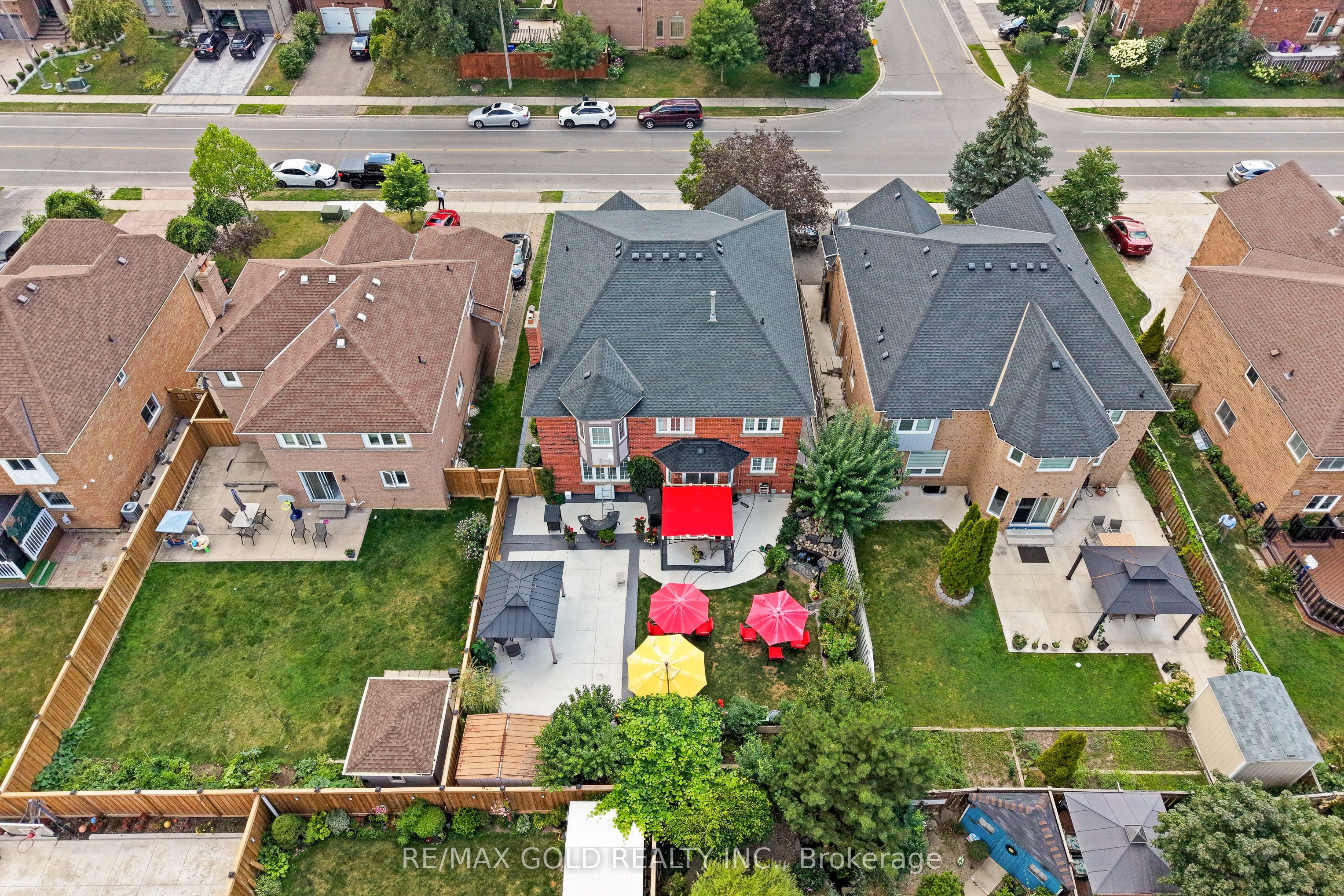 119 Mountainash Road, Brampton, ON L6R 1H8 photo 5