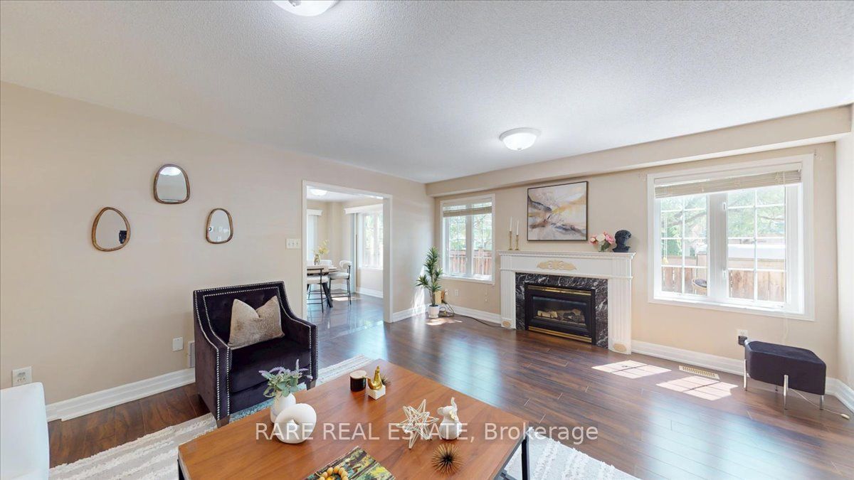 1825 Hobson Drive, Burlington, ON L7L 6P9 photo 5