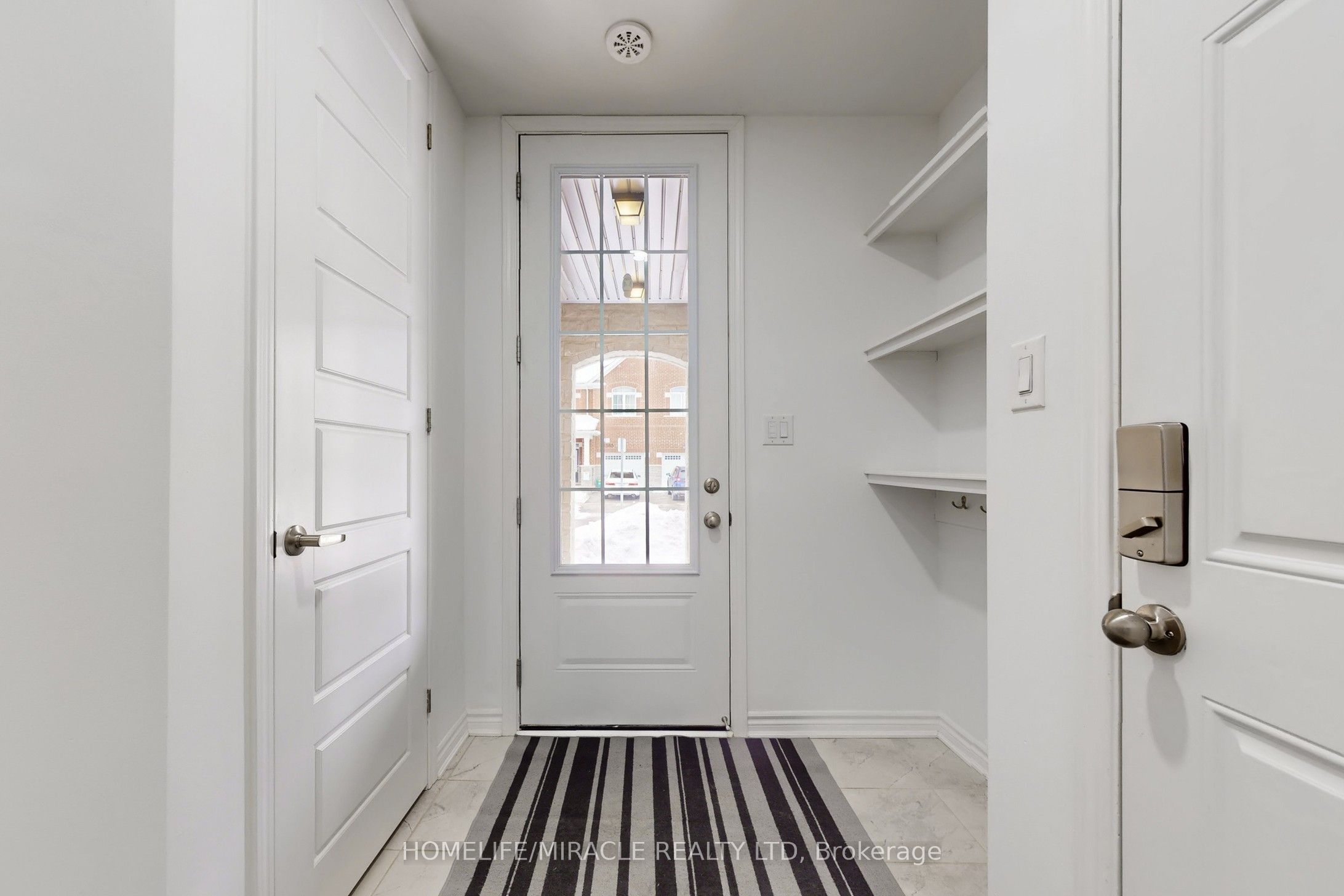 1587 Moira Crescent, Milton, ON L9E 1X8 photo 4