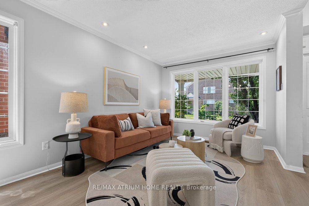 2293 Oakhaven Drive, Oakville, ON L6M 3Y9 photo 3