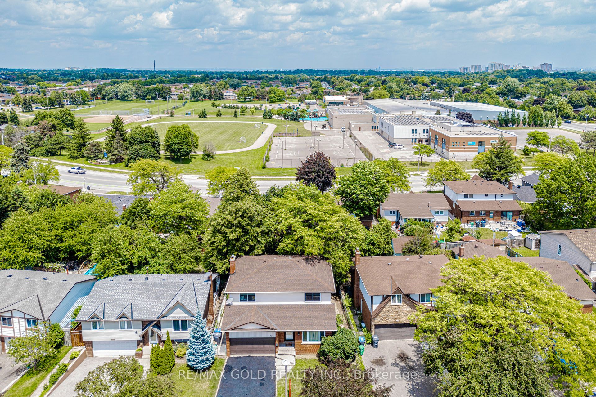 62 Charters Road, Brampton, ON L6V 2S5