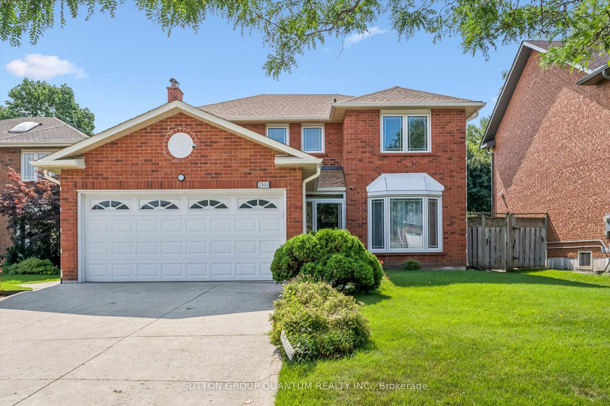2944 Kingsway Drive, Oakville, ON L6J 6R2