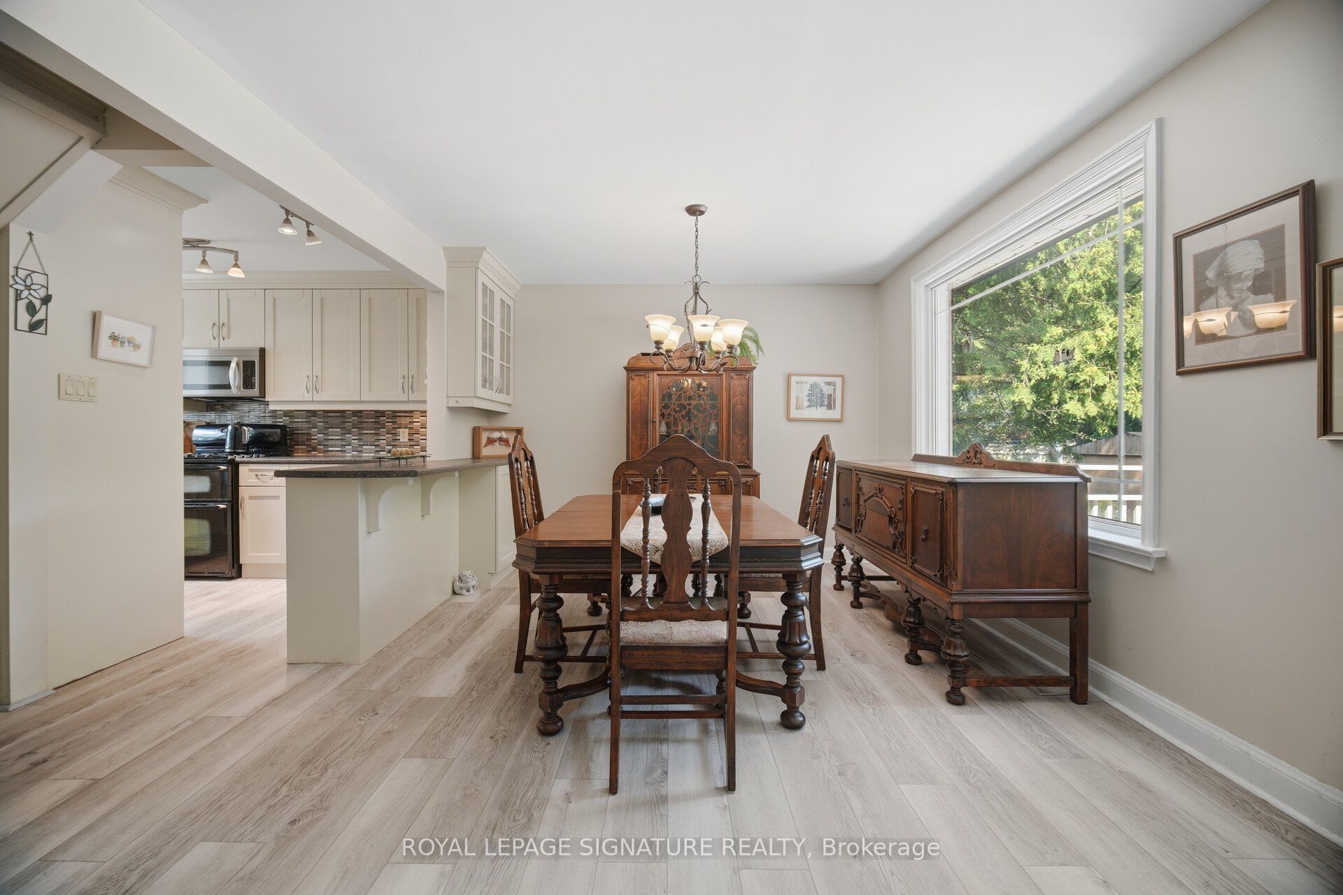 10 Elmview Court, Toronto, ON M9A 2T8 photo 5