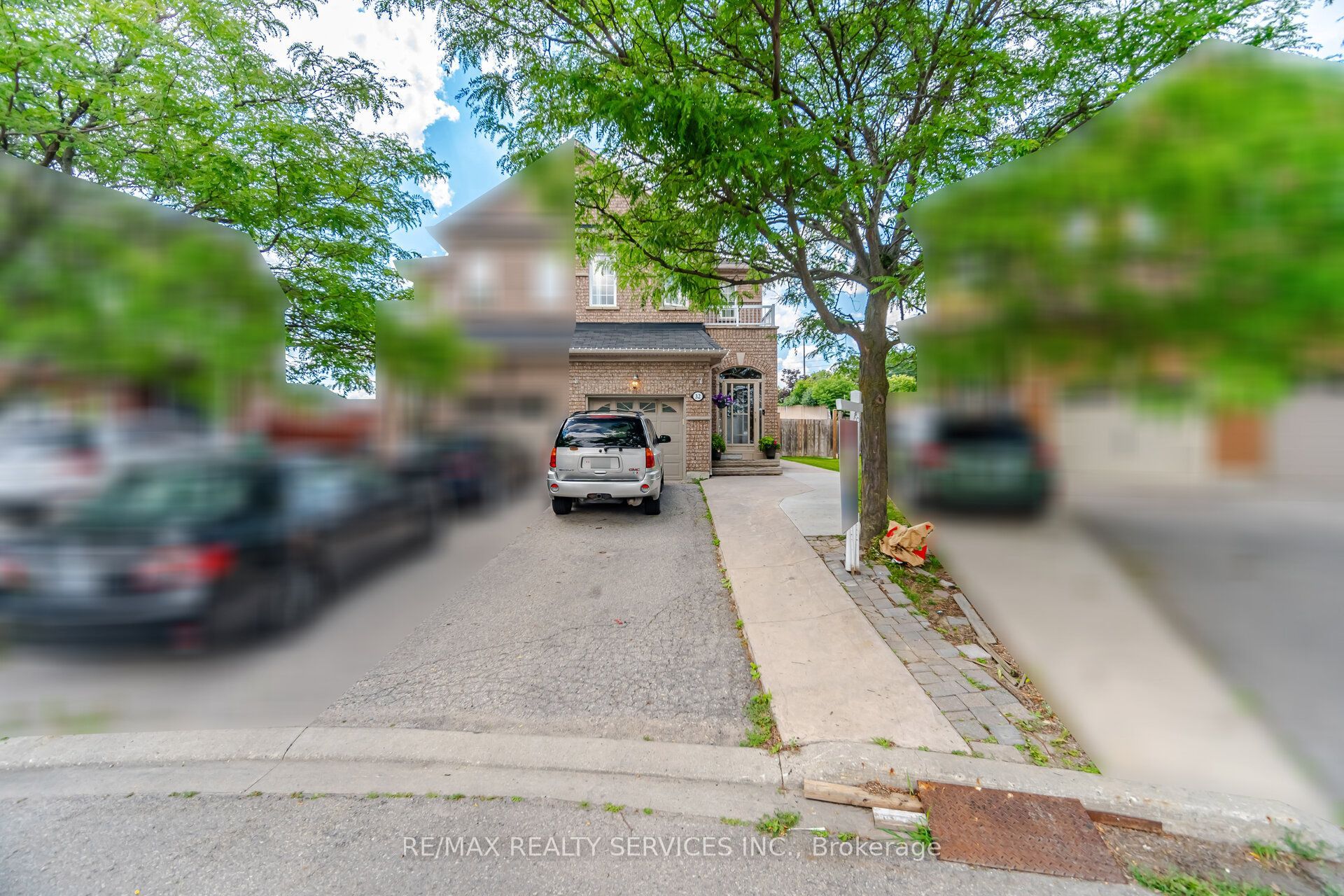 32 Deepcoral Court, Brampton, ON L6V 4P7 photo 4