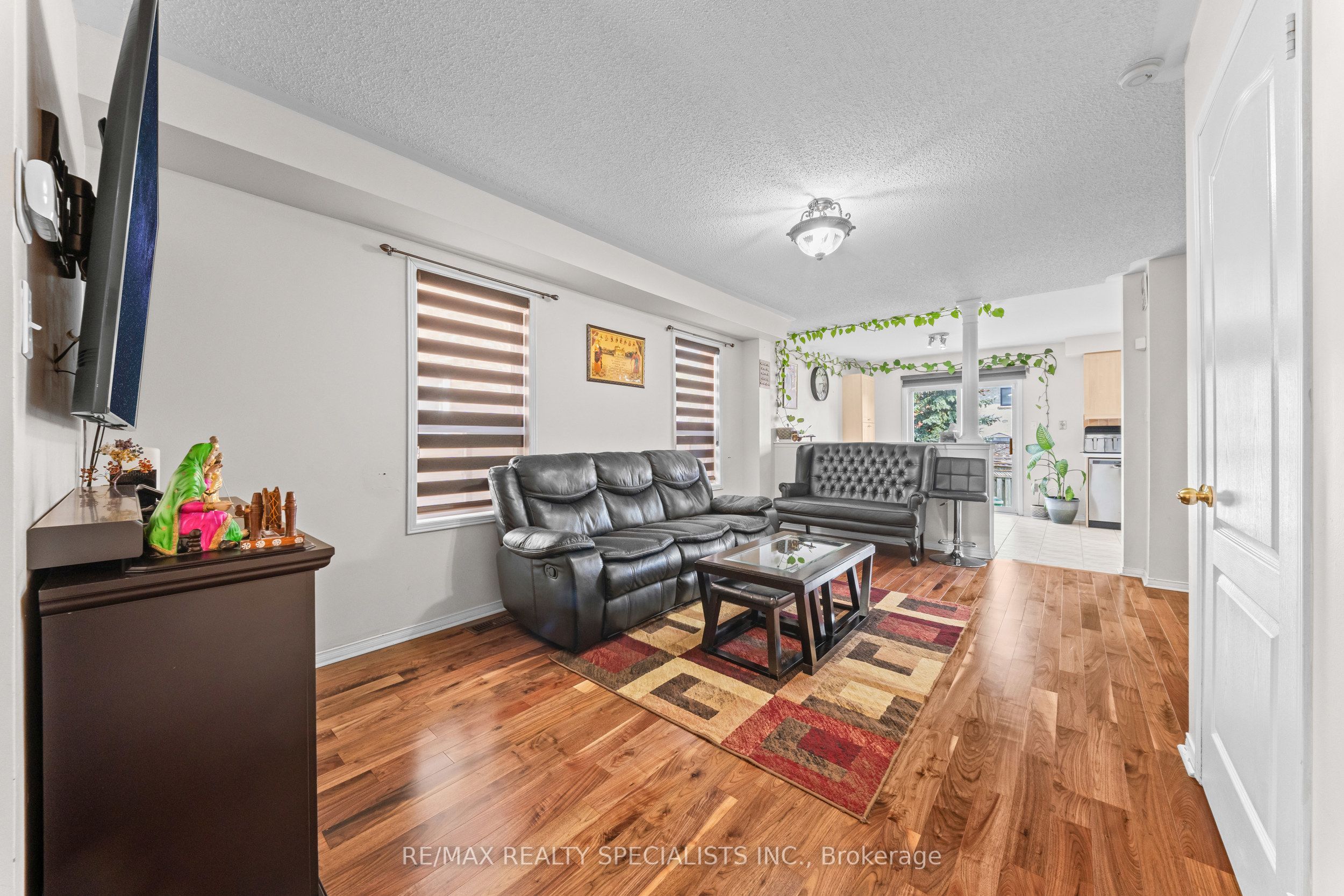 65 Ozner Court, Brampton, ON L6X 4Y9 photo 5