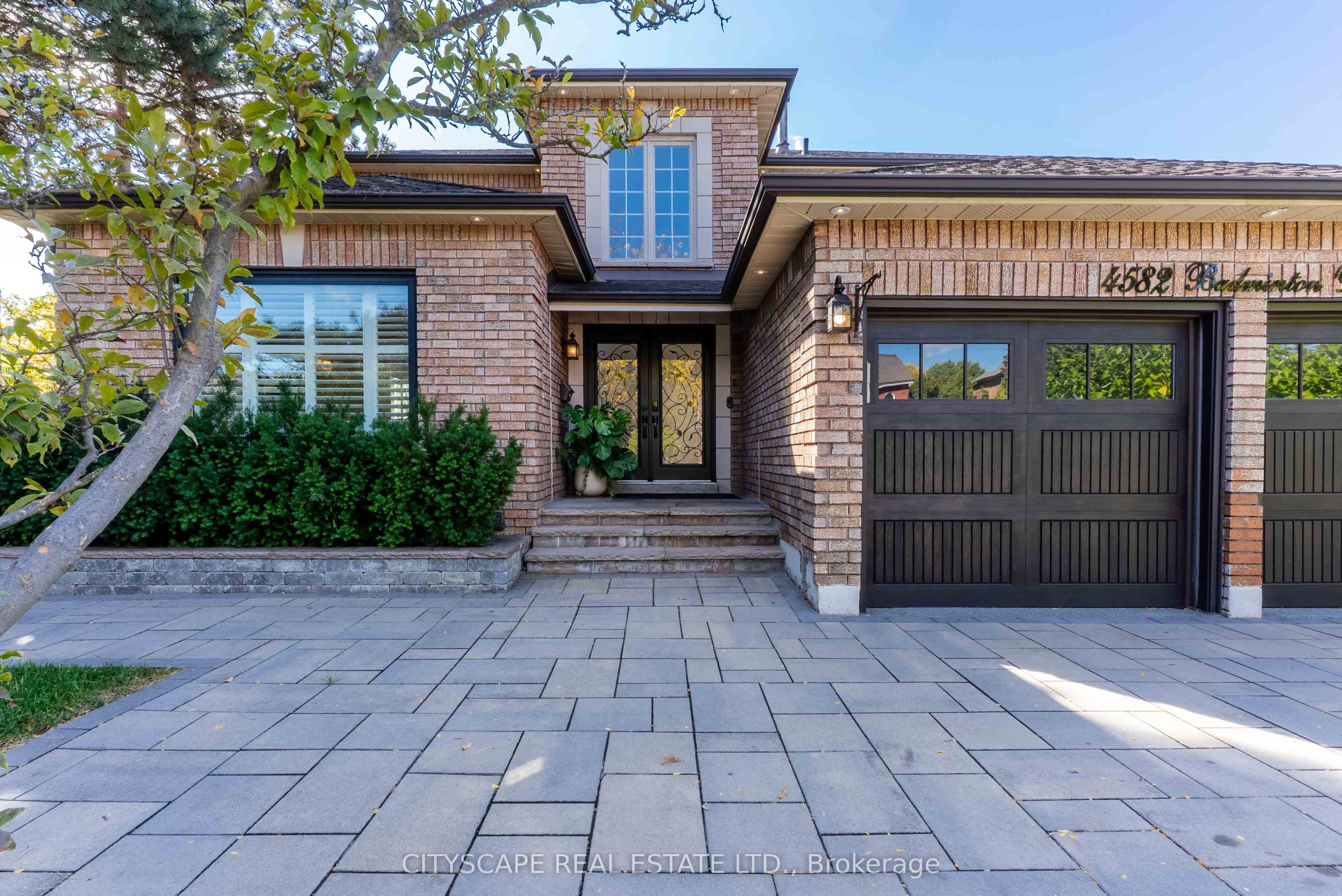 4582 Badminton Drive, Mississauga, ON L5M 3H6 photo 2