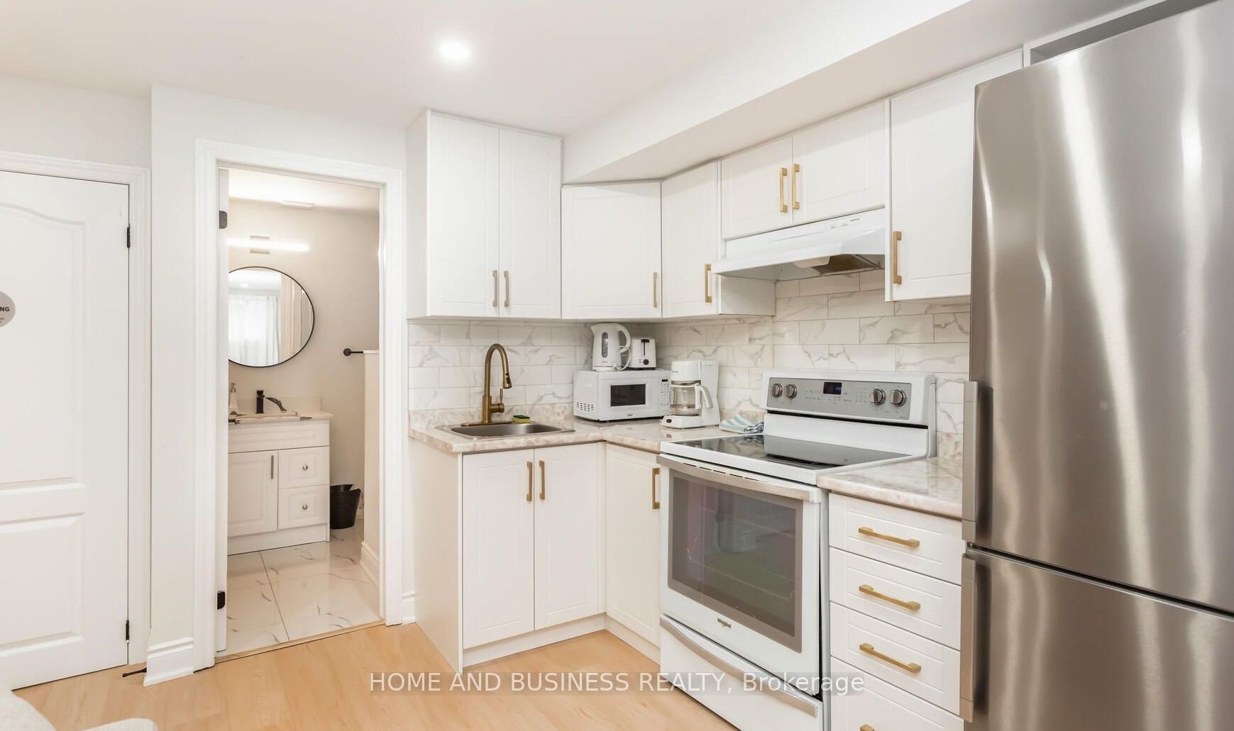 377 Etheridge Avenue BSMNT, Milton, ON L9E 0B2 photo 5