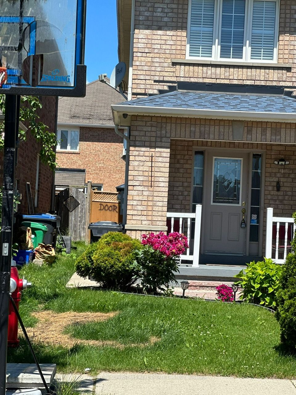 122 Hollingsworth Circle, Brampton, ON L7A 0J5 photo 3