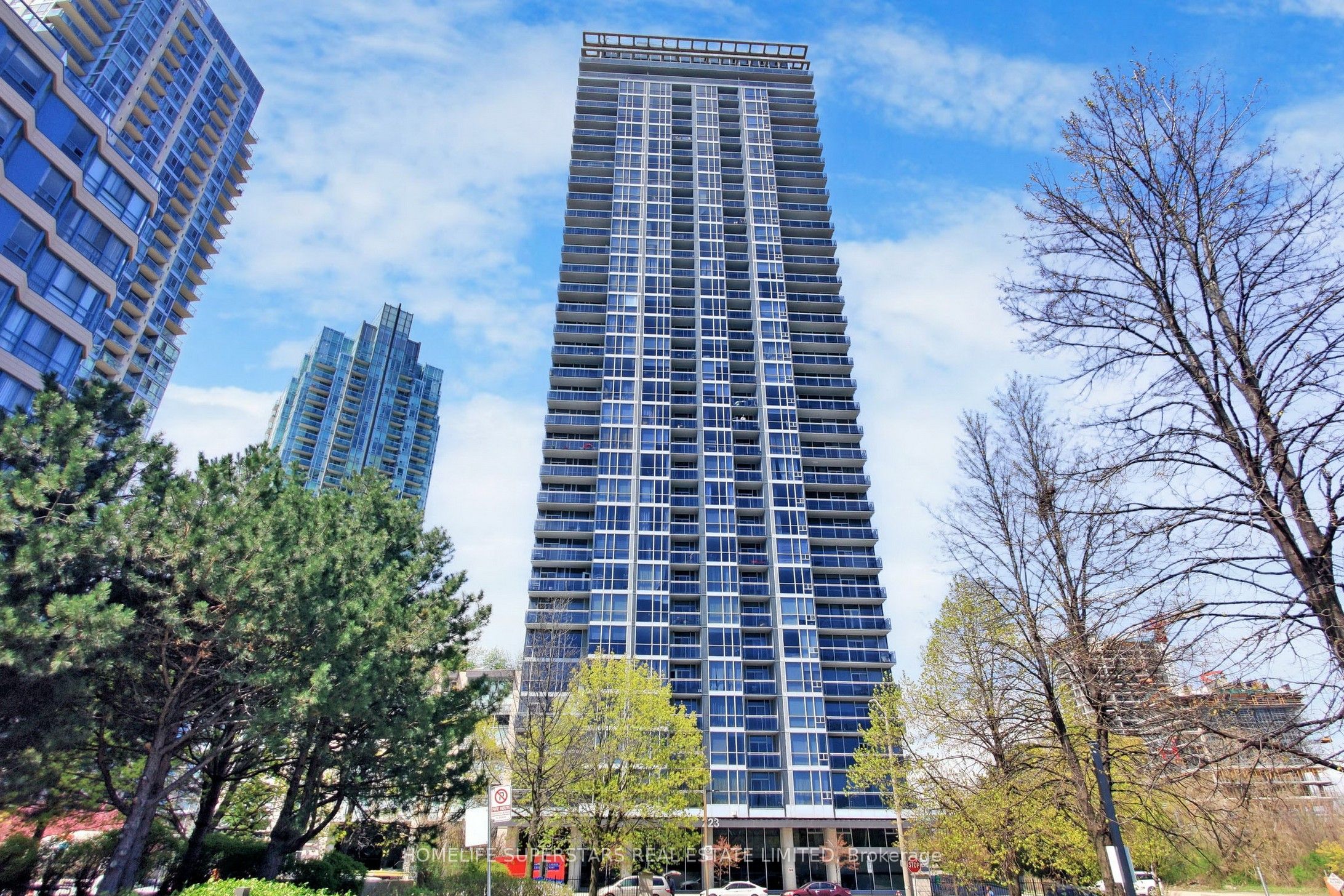 223 Webb Drive 1013, Mississauga, ON L5B 4P2