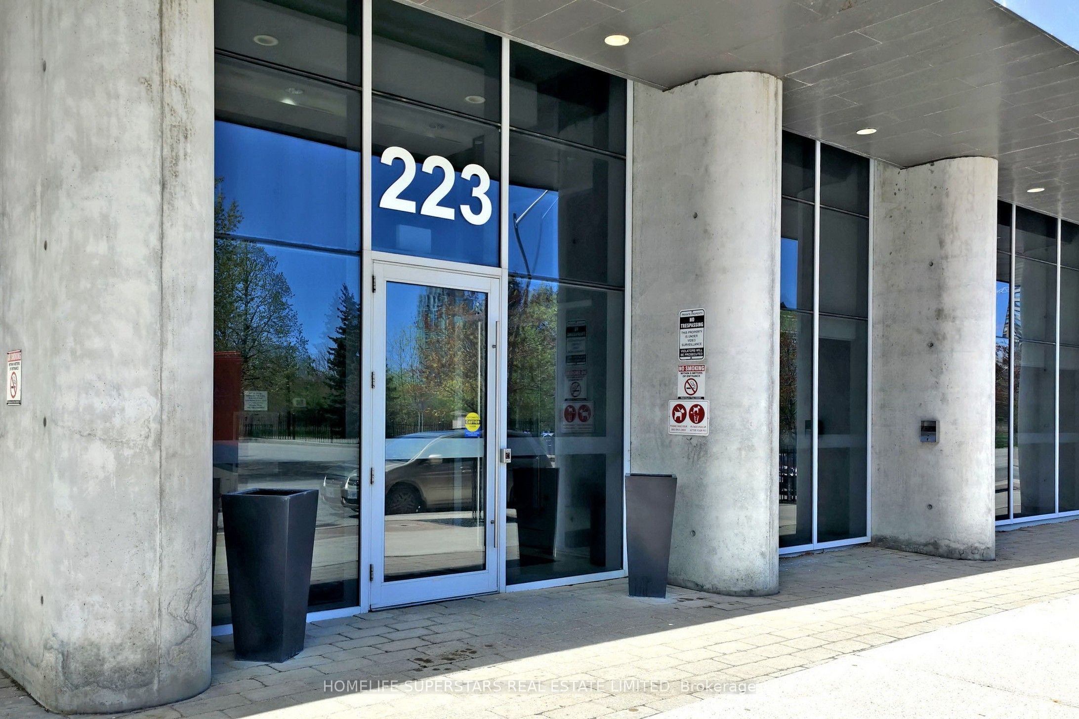223 Webb Drive 1013, Mississauga, ON L5B 4P2 photo 3